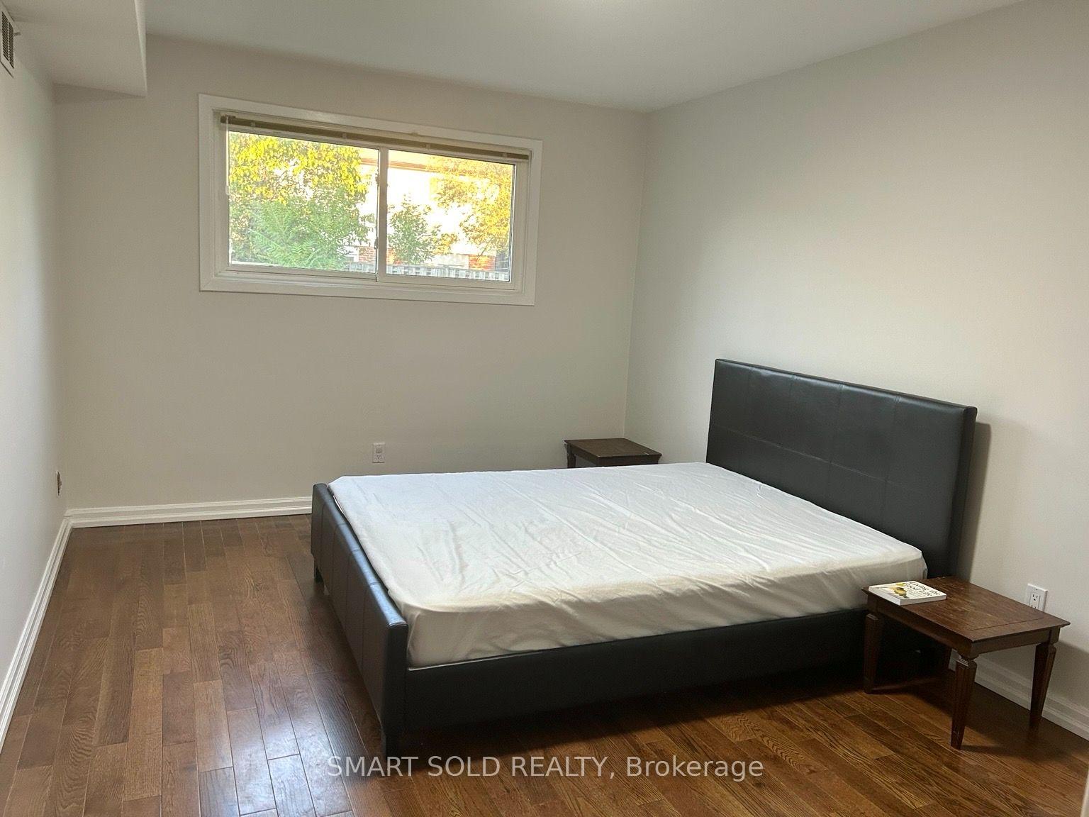 Photo 5 of Unit Main + Upper, 31 Silas Hill Drive, North York, Don Valley Village — HOMEH