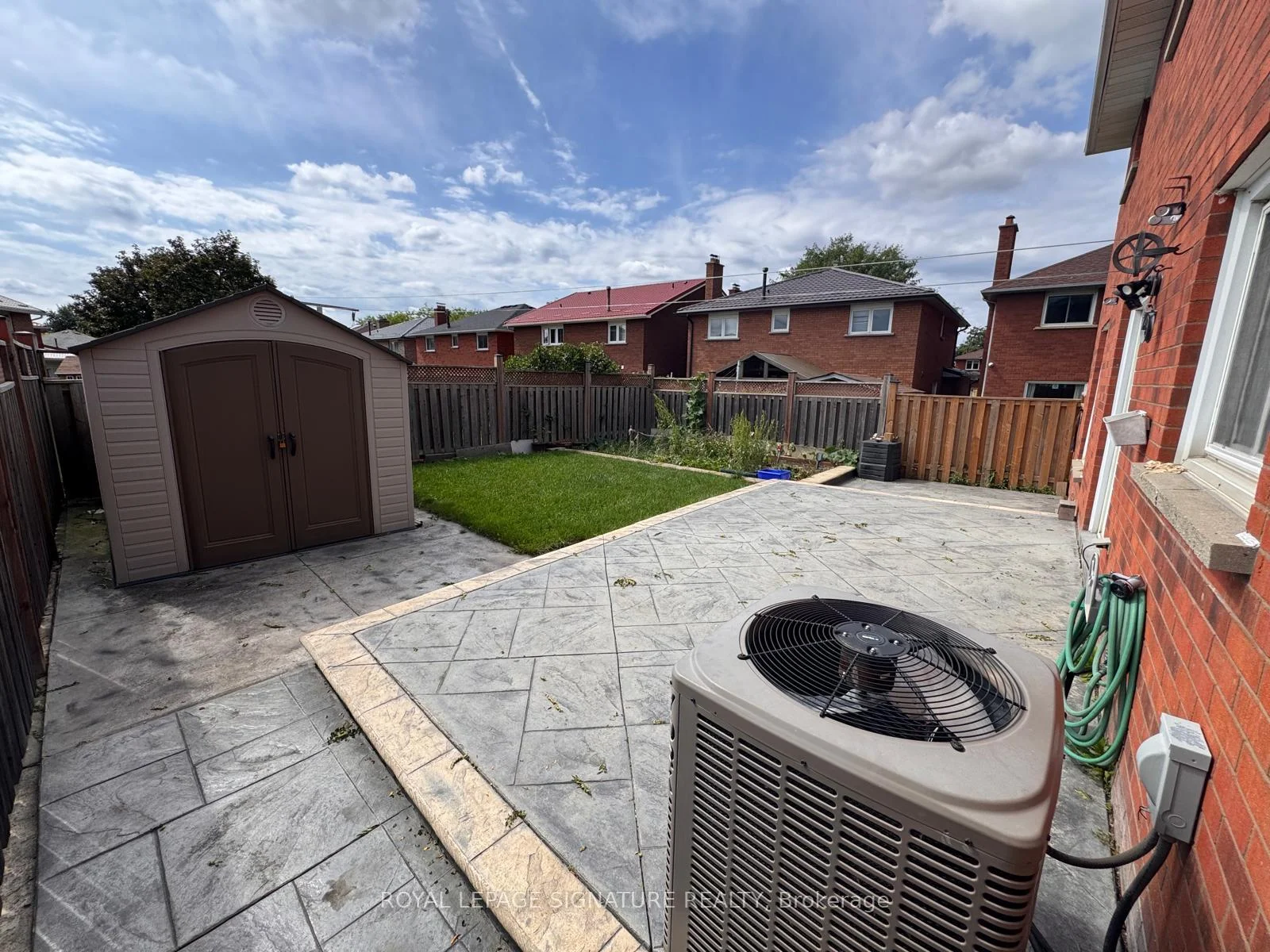 Photo 63 of 44 Bankview Circle, Etobicoke, West Humber-Clairville — HOMEH