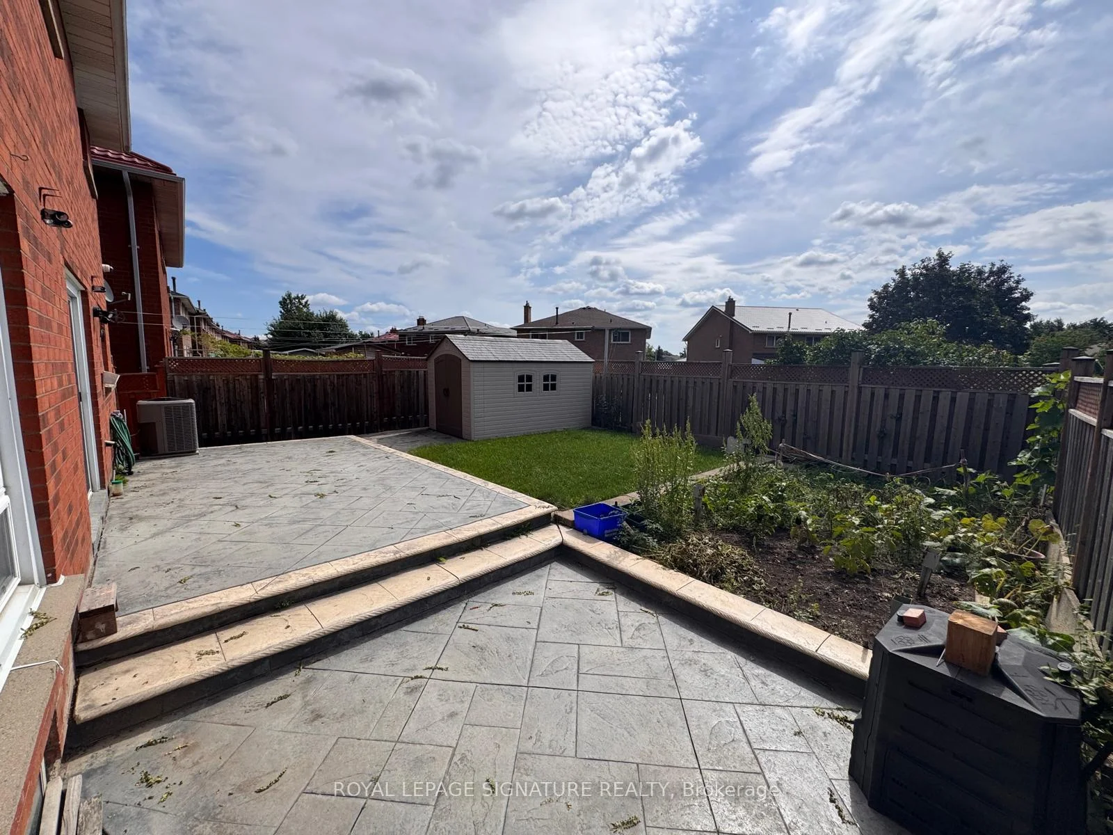 Photo 64 of 44 Bankview Circle, Etobicoke, West Humber-Clairville — HOMEH