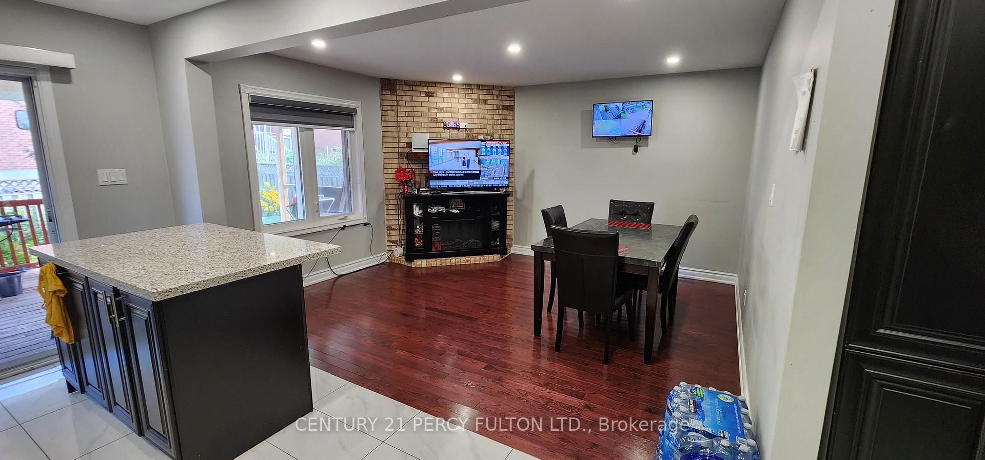 Photo 8 of 7 Goodall Drive, Scarborough, Rouge — HOMEH