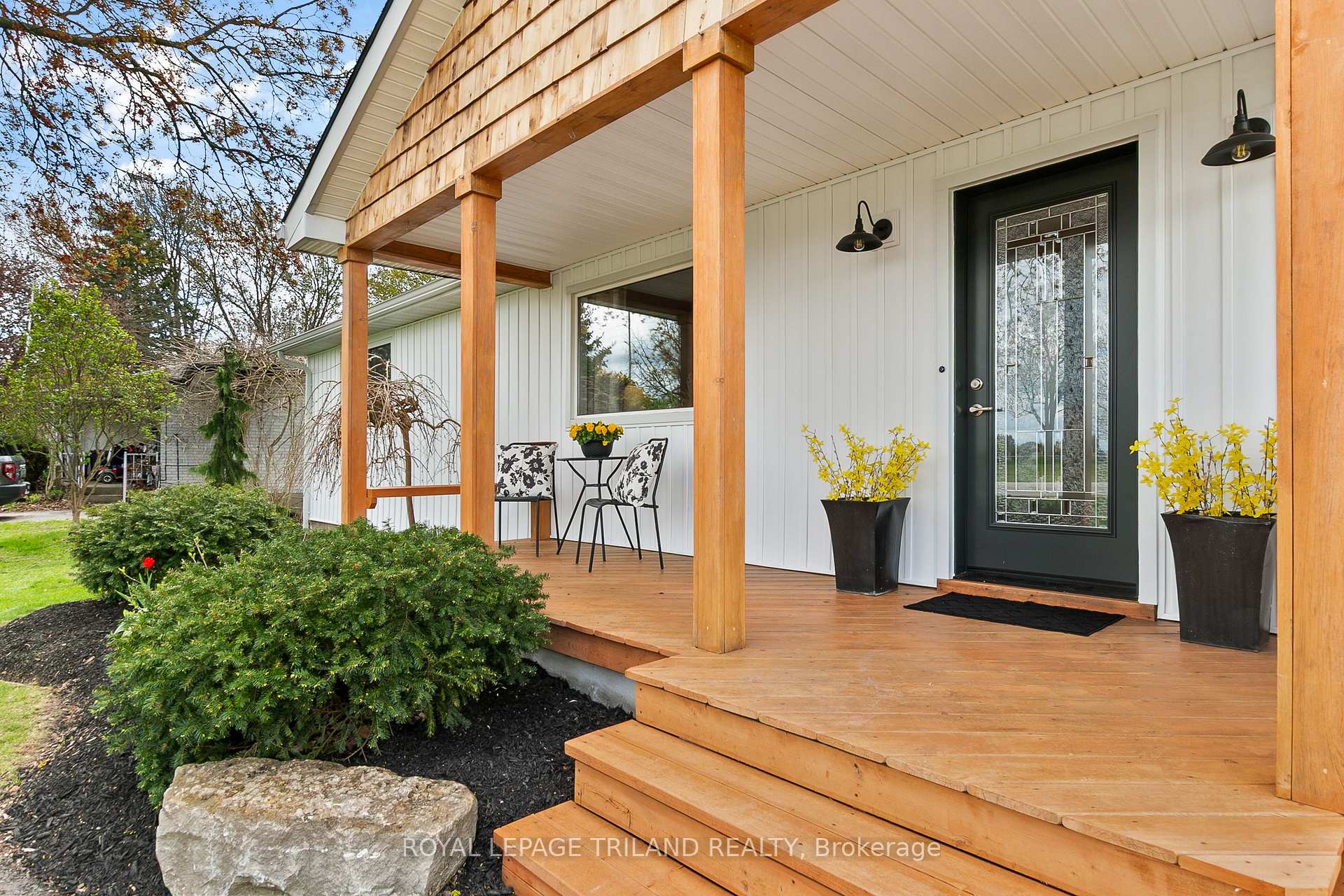 Photo 4 of 298 Sunset Drive, Central Elgin, Rural Central Elgin — HOMEH