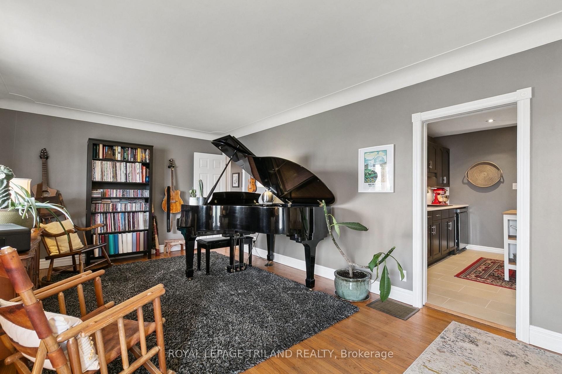 Photo 6 of 298 Sunset Drive, Central Elgin, Rural Central Elgin — HOMEH