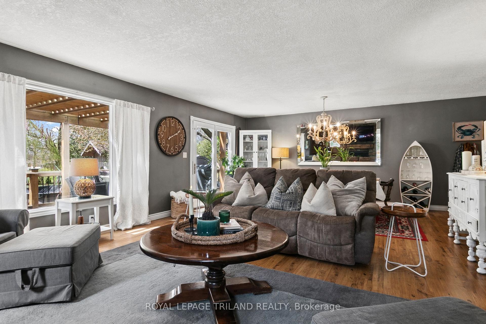 Photo 18 of 298 Sunset Drive, Central Elgin, Rural Central Elgin — HOMEH
