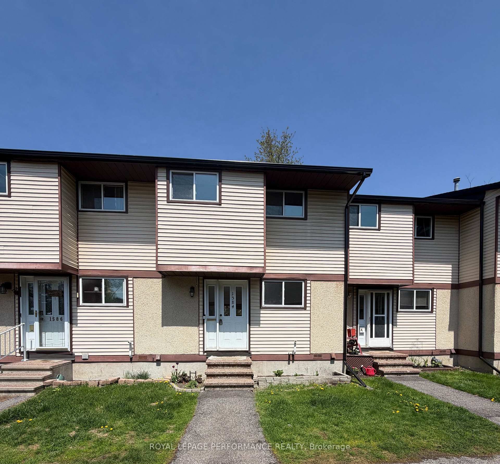 Photo 1 of Unit 62, 1584 Feather Lane, Ottawa, Sawmill Creek/Timbermill — HOMEH