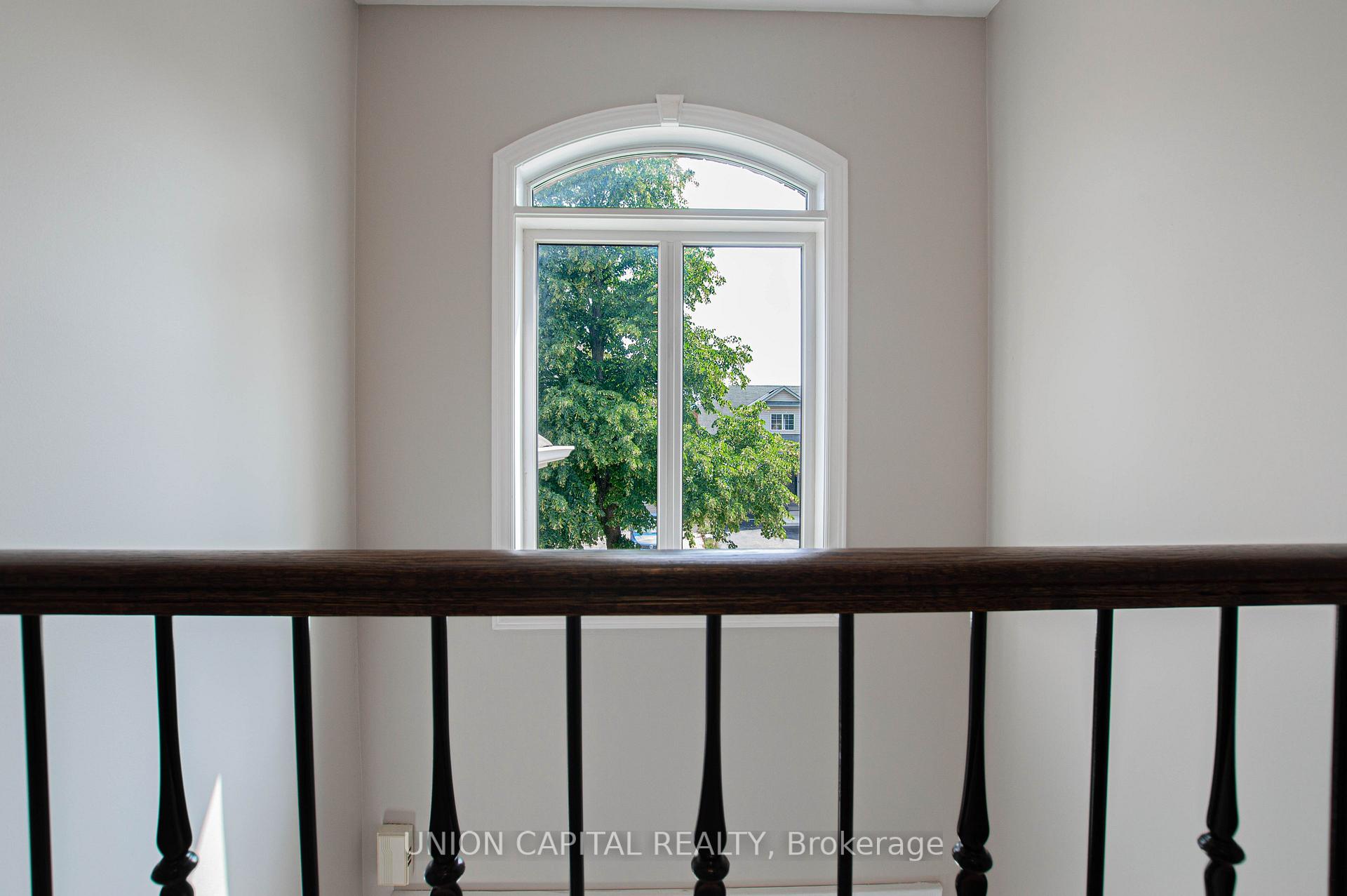 Photo 27 of 28 Sail Crescent, Vaughan, Vellore Village — HOMEH