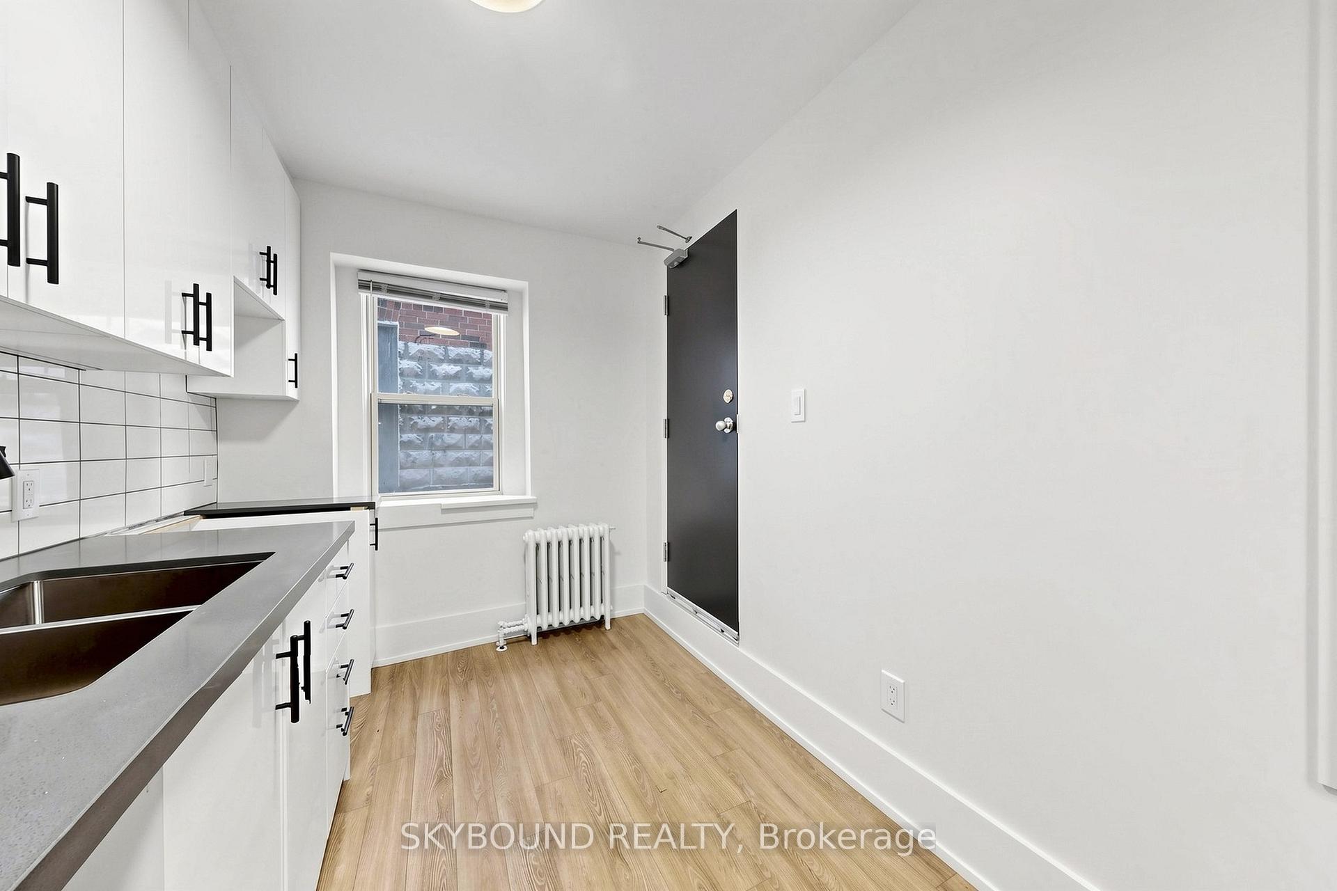 Photo 6 of Unit 11, 1165 Kingston Road, Scarborough, Birchcliffe-Cliffside — HOMEH