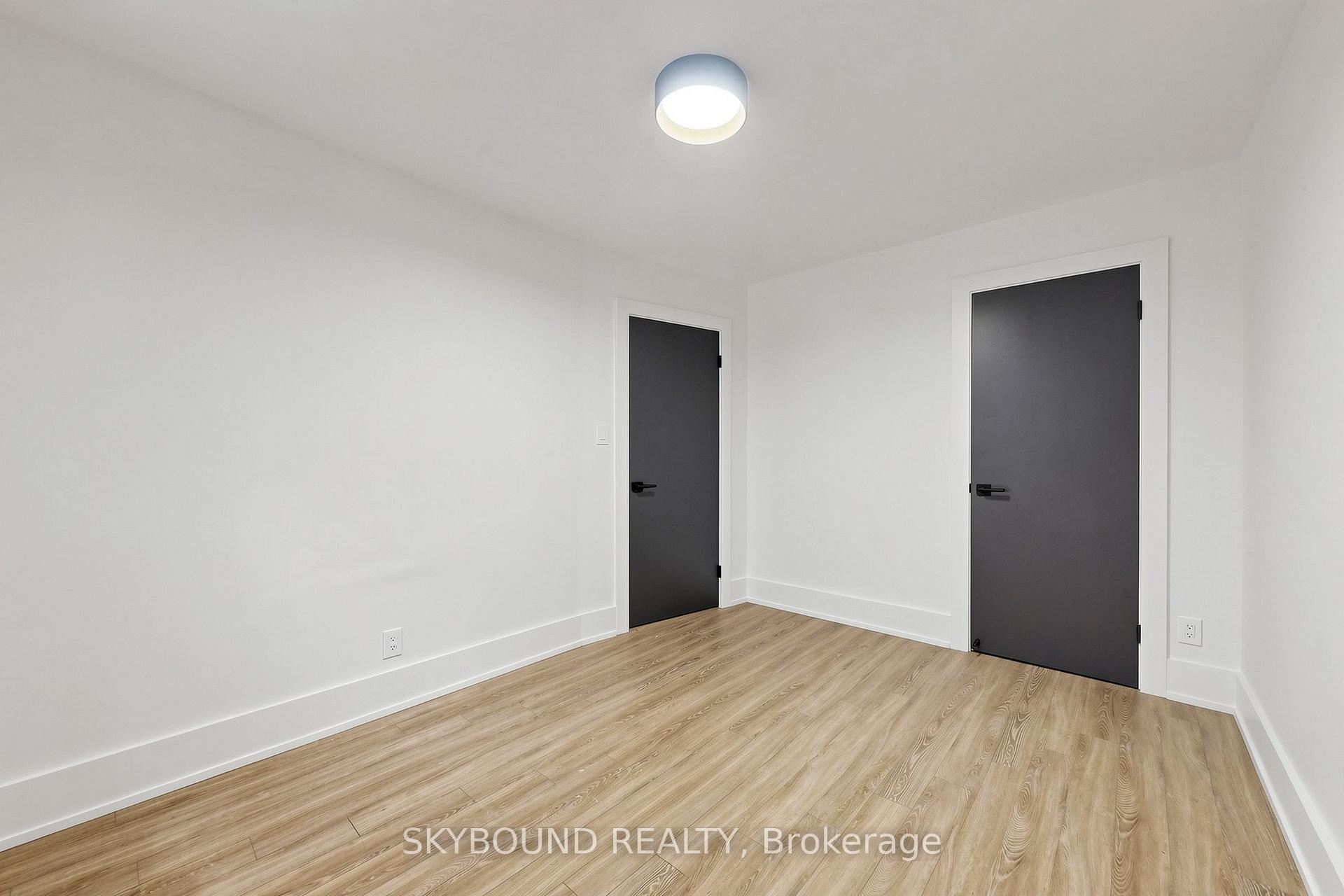 Photo 8 of Unit 11, 1165 Kingston Road, Scarborough, Birchcliffe-Cliffside — HOMEH