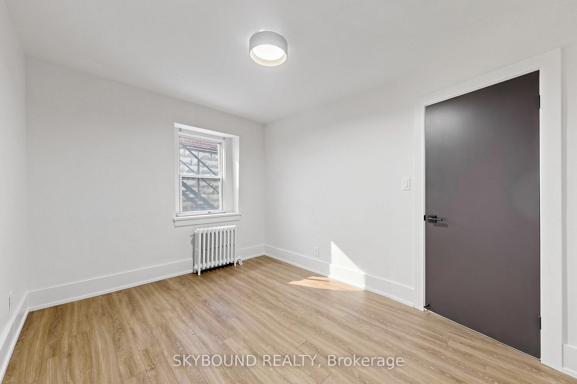 Photo 14 of Unit 11, 1165 Kingston Road, Scarborough, Birchcliffe-Cliffside — HOMEH