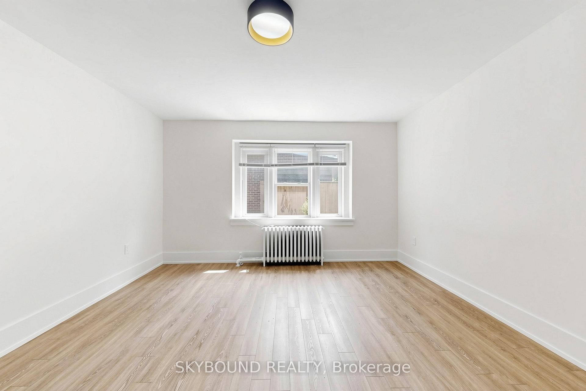 Photo 20 of Unit 11, 1165 Kingston Road, Scarborough, Birchcliffe-Cliffside — HOMEH