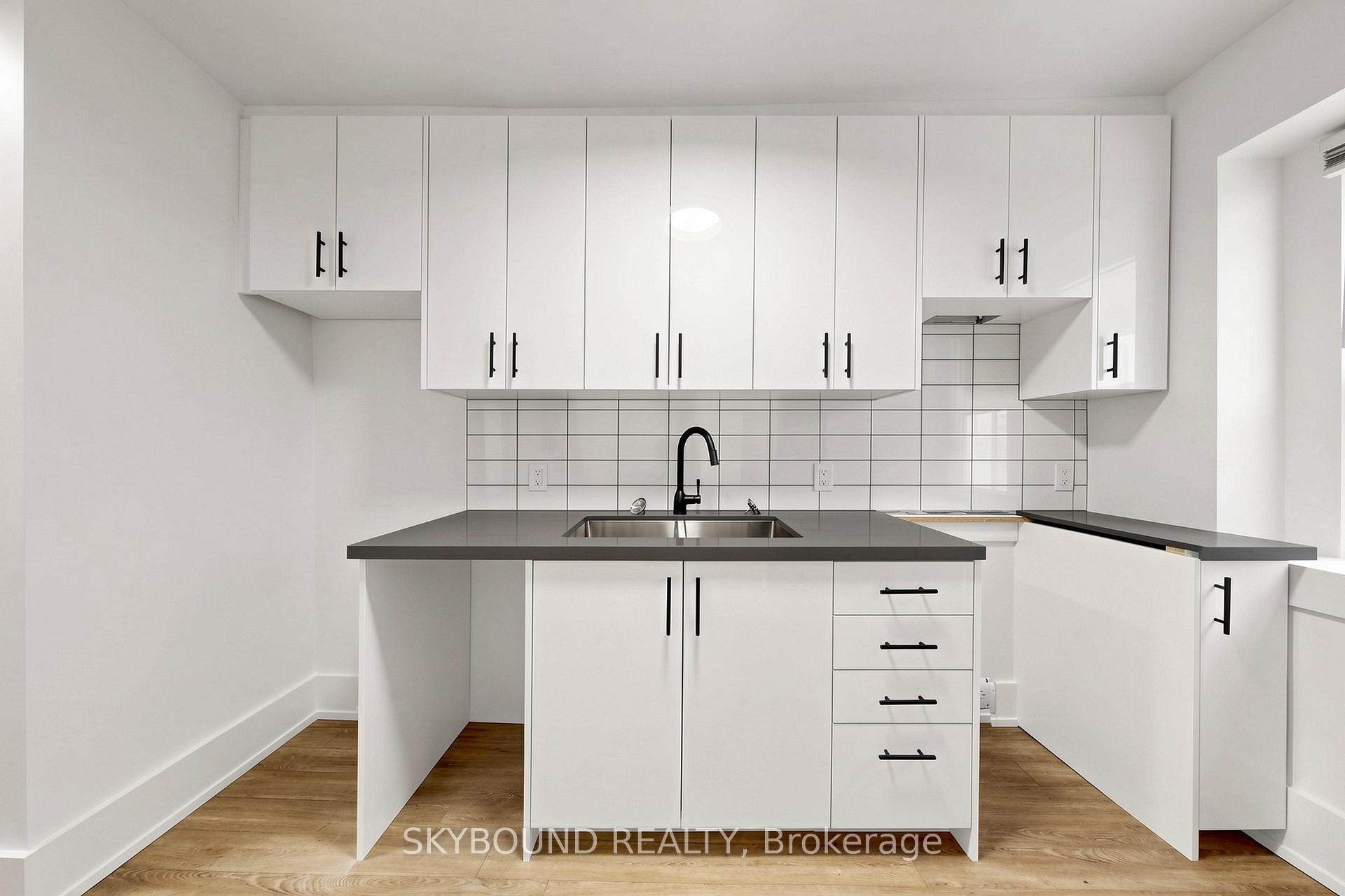 Photo 24 of Unit 11, 1165 Kingston Road, Scarborough, Birchcliffe-Cliffside — HOMEH