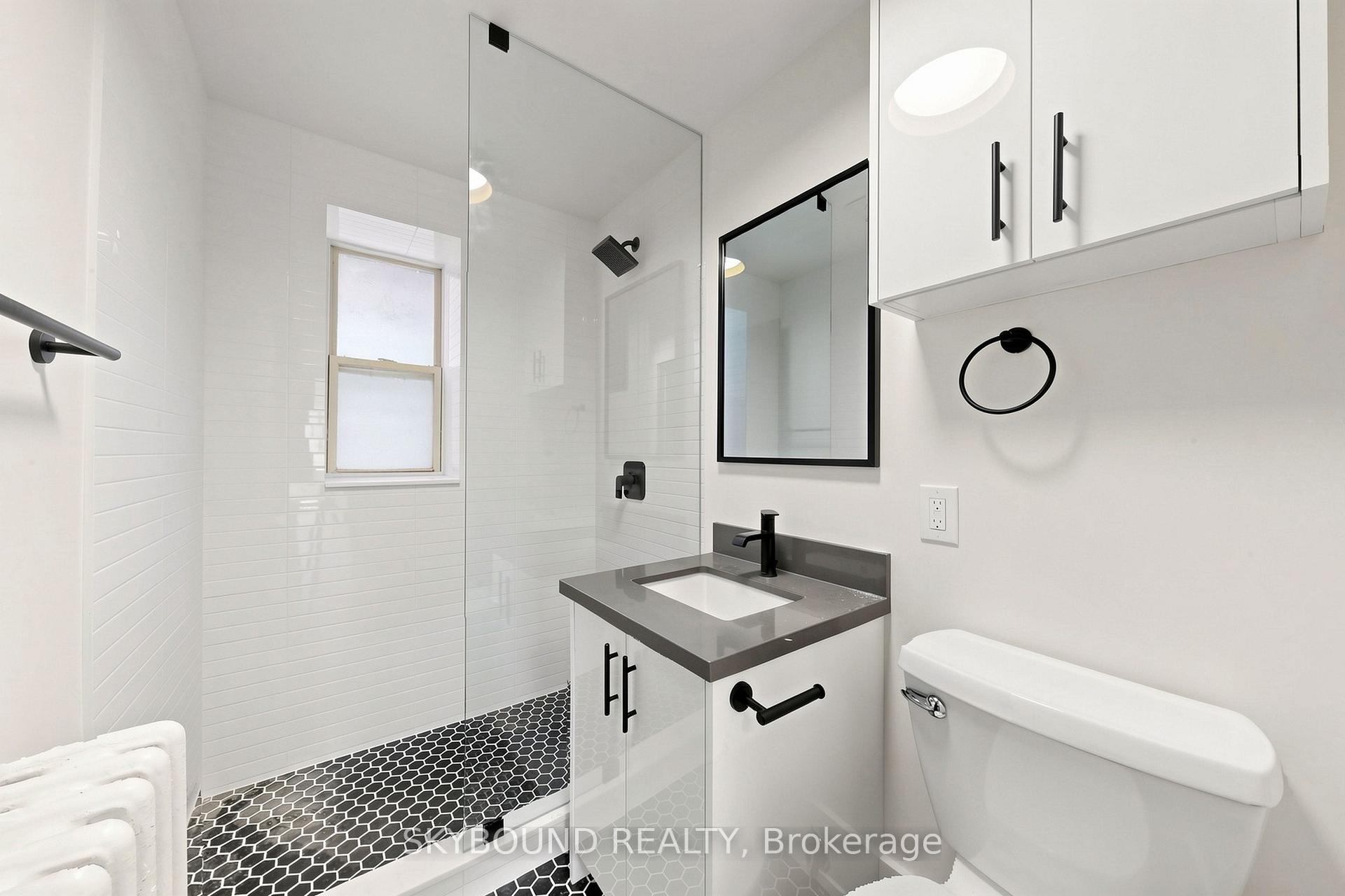 Photo 9 of Unit 11, 1165 Kingston Road, Scarborough, Birchcliffe-Cliffside — HOMEH