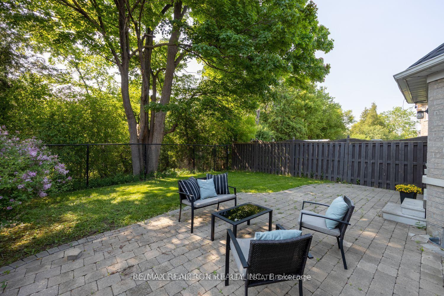 Photo 14 of 59 Harty Crescent, Ajax, Northwest Ajax — HOMEH