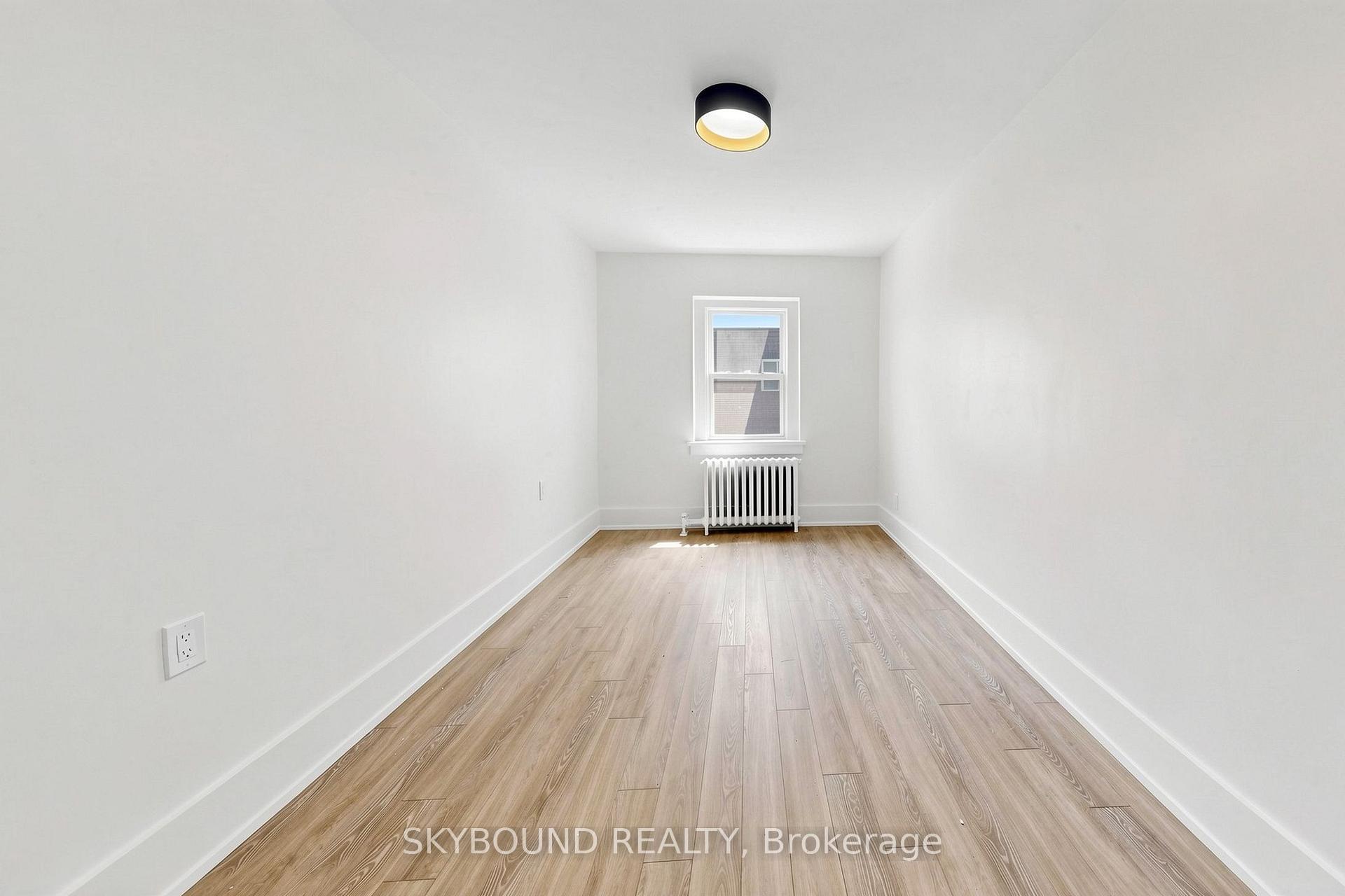 Photo 11 of Unit 15, 1165 Kingston Road, Scarborough, Birchcliffe-Cliffside — HOMEH