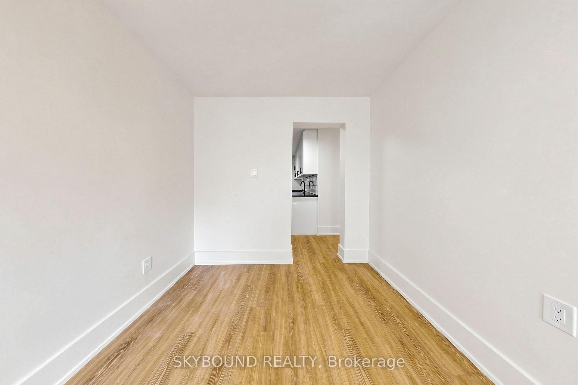 Photo 13 of Unit 15, 1165 Kingston Road, Scarborough, Birchcliffe-Cliffside — HOMEH