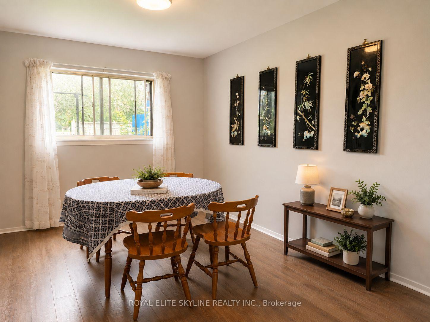 Photo 21 of 40 Clydesdale Drive, North York, Pleasant View — HOMEH