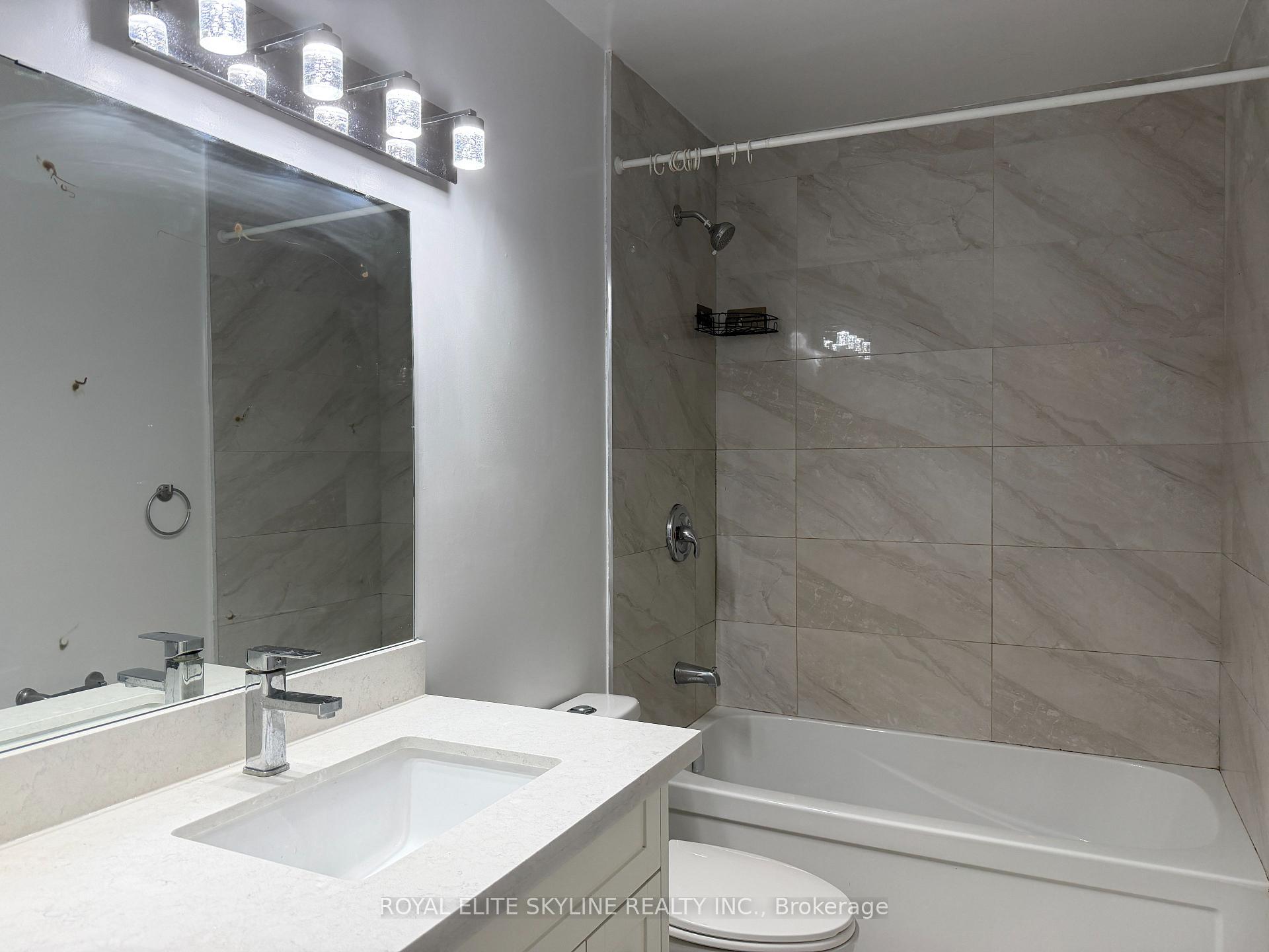 Photo 24 of 40 Clydesdale Drive, North York, Pleasant View — HOMEH