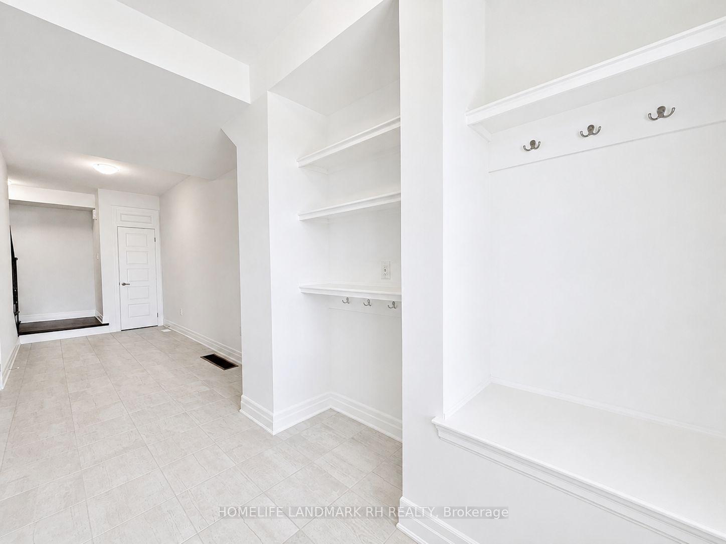 Photo 4 of 56 Azure Drive, Markham, Rural Markham — HOMEH