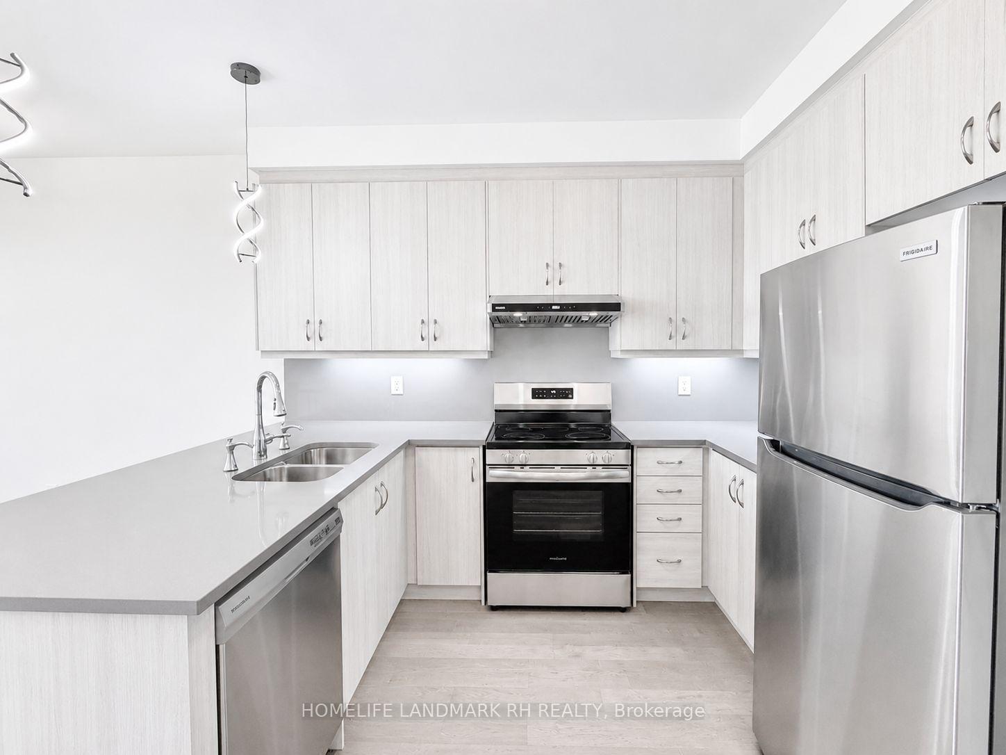 Photo 8 of 56 Azure Drive, Markham, Rural Markham — HOMEH