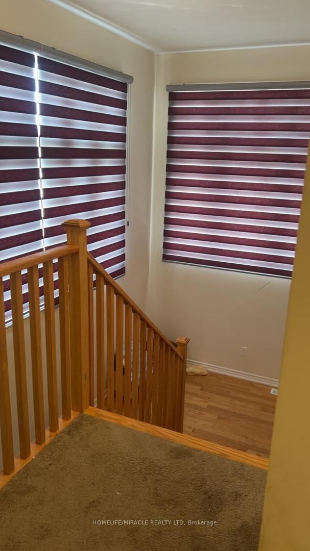 Photo 5 of 771 Chinook Path, Oshawa, Donevan — HOMEH