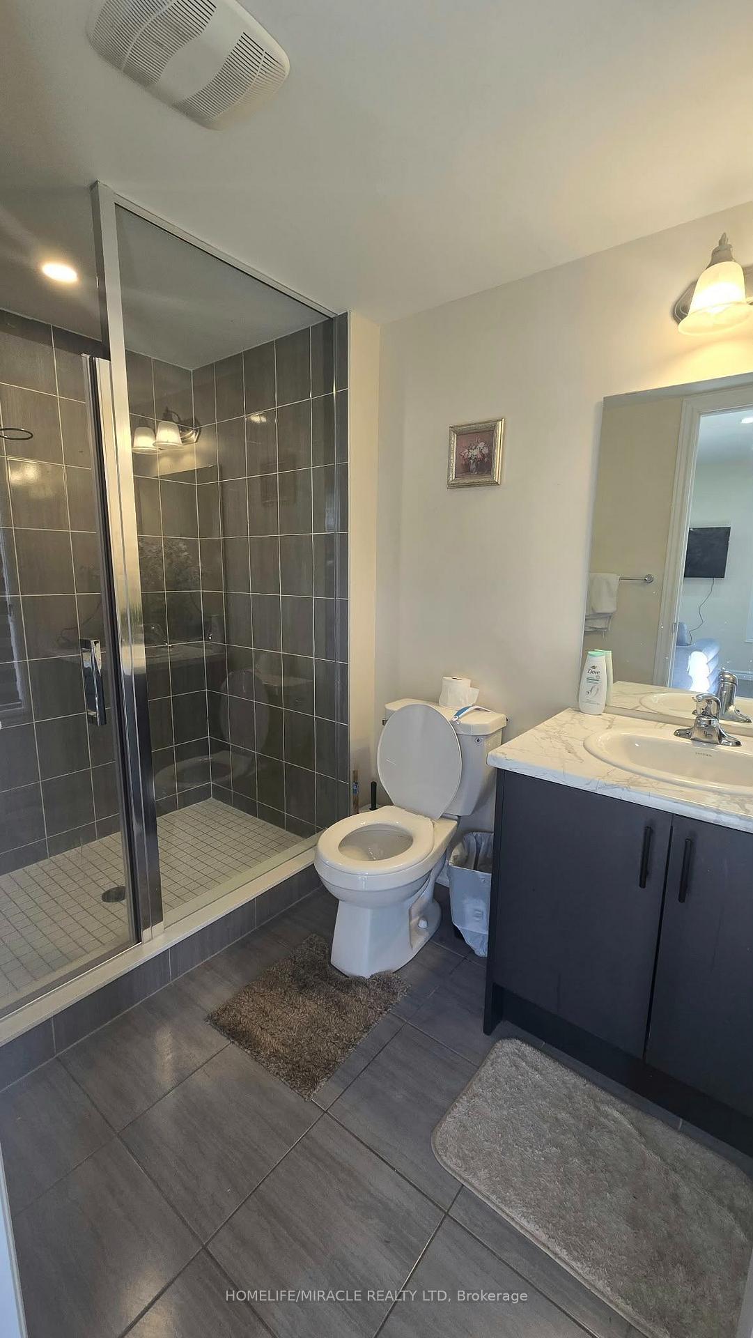 Photo 31 of 771 Chinook Path, Oshawa, Donevan — HOMEH