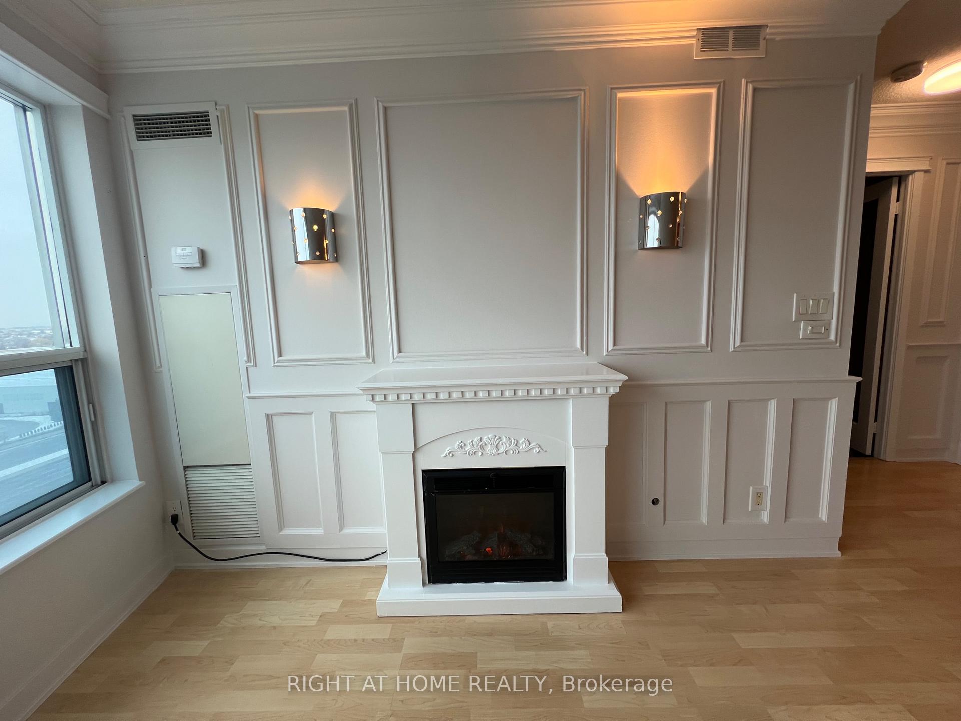 Photo 3 of Unit 1615, 36 Lee Centre Drive, Scarborough, Woburn — HOMEH