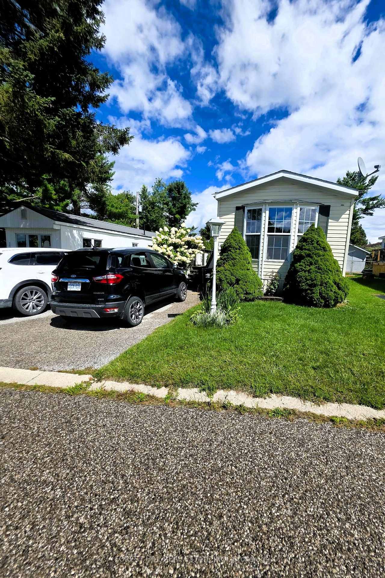 Photo of 4105 Spruce Road