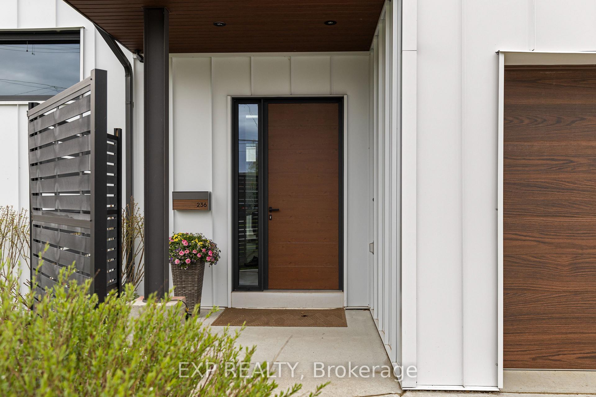 Photo 5 of 236 Cox Mill Road, Barrie, Painswick North — HOMEH