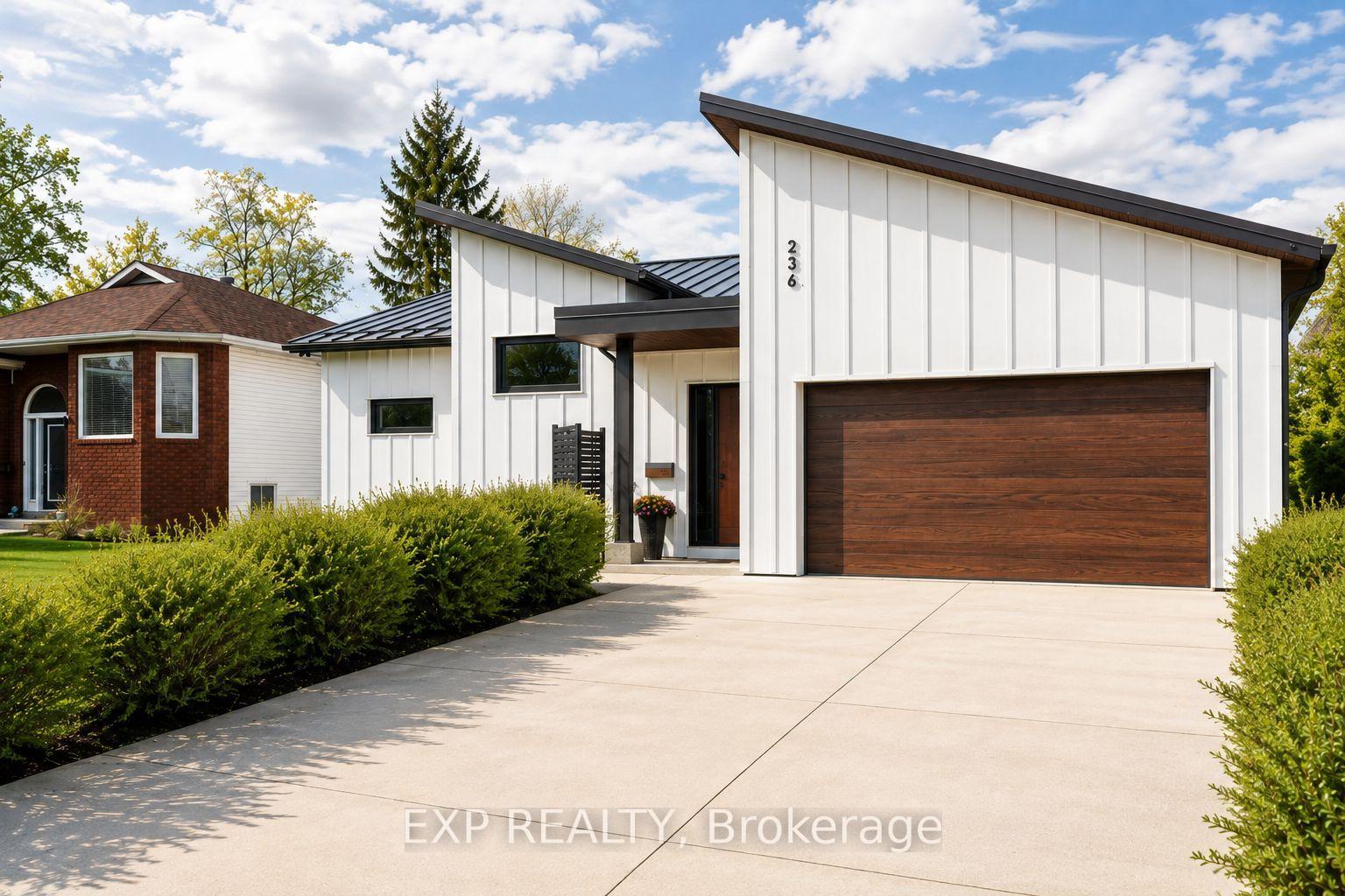 Photo 2 of 236 Cox Mill Road, Barrie, Painswick North — HOMEH
