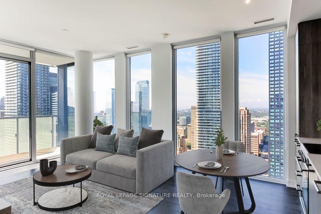 Photo of Unit 3402, 28 Wellesley Street E