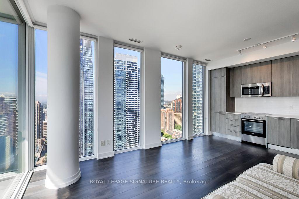 Photo 5 of Unit 3402, 28 Wellesley Street E, Toronto, Church-Yonge Corridor — HOMEH