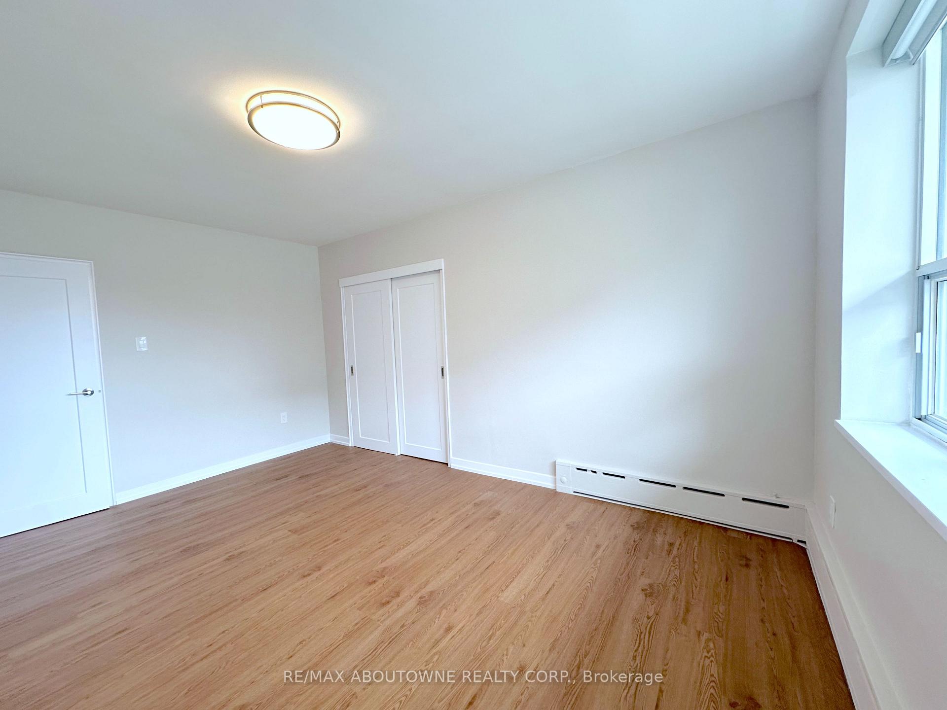 Photo 10 of Unit 506, 300 St Clair Avenue W, Toronto, Casa Loma — HOMEH