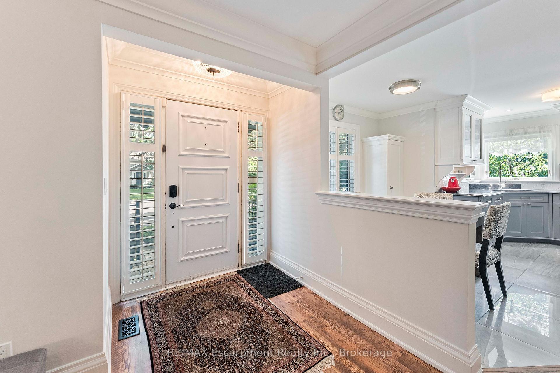 Photo 3 of 380 Watson Avenue, Oakville, Old Oakville — HOMEH