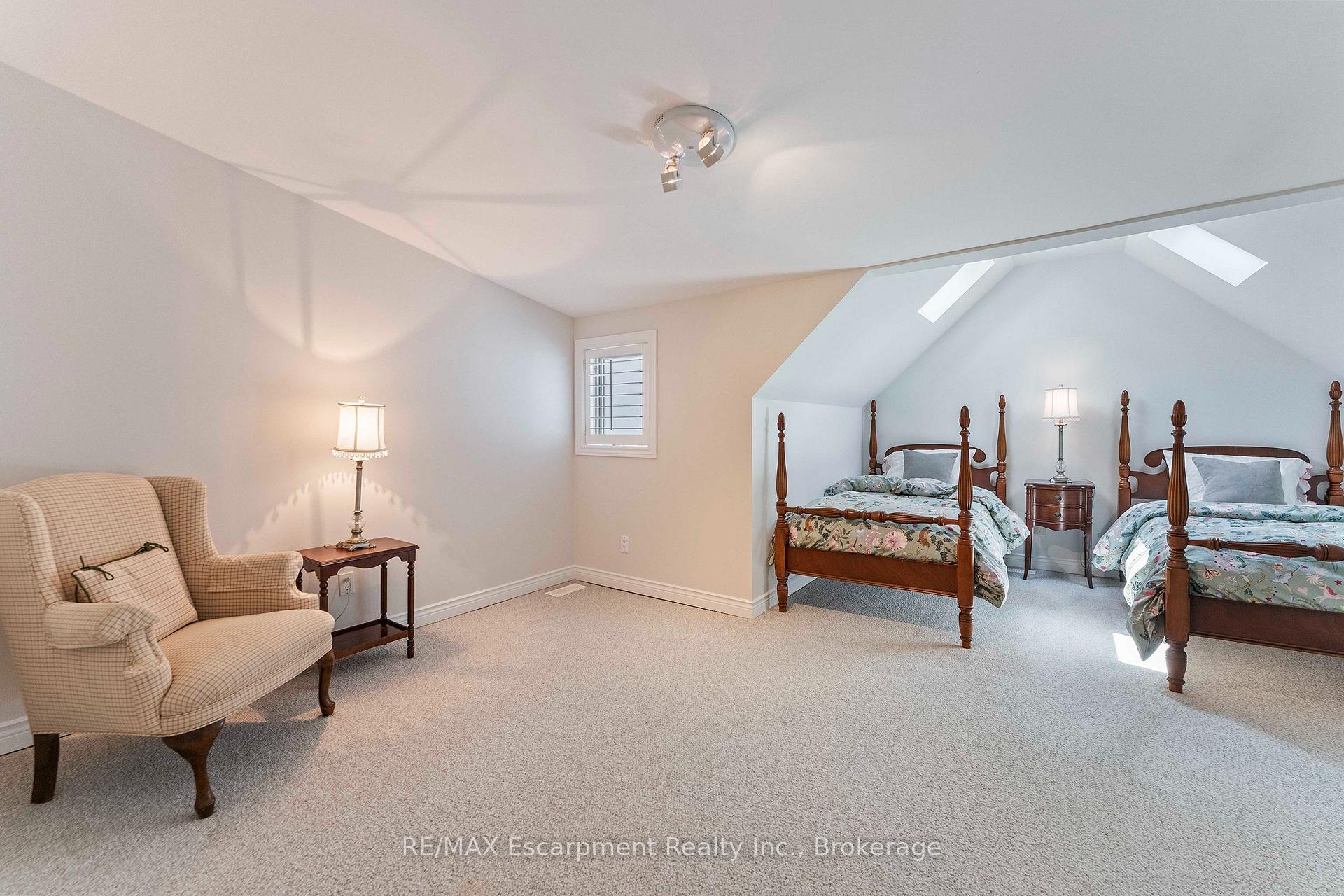 Photo 31 of 380 Watson Avenue, Oakville, Old Oakville — HOMEH