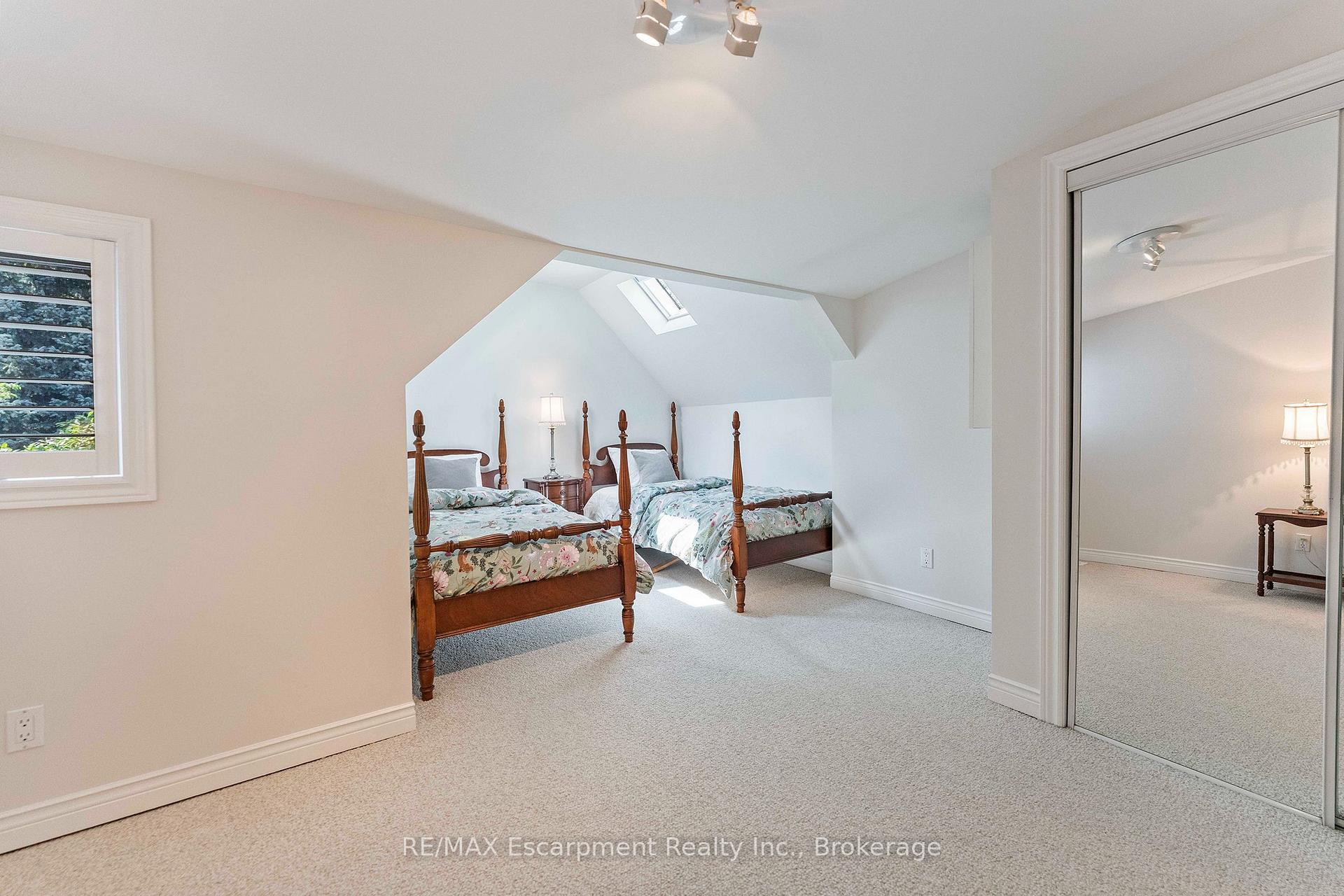 Photo 32 of 380 Watson Avenue, Oakville, Old Oakville — HOMEH