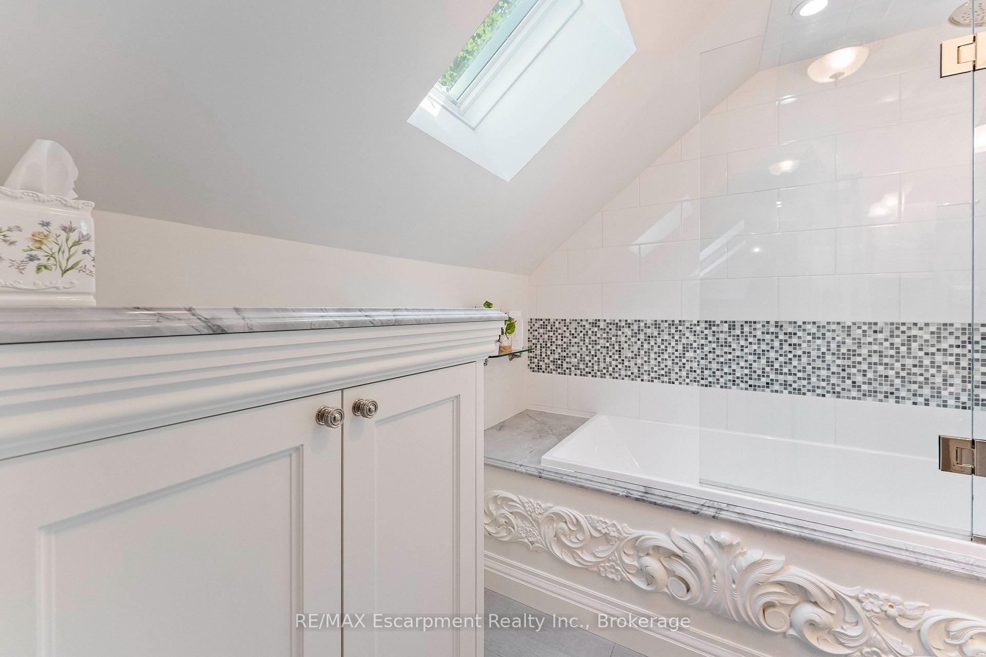 Photo 33 of 380 Watson Avenue, Oakville, Old Oakville — HOMEH
