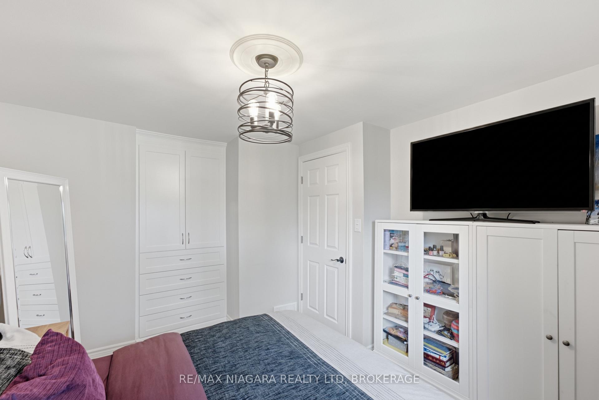 Photo 12 of Unit 35, 2 Weiden Street, St. Catharines, Bunting/Linwell — HOMEH