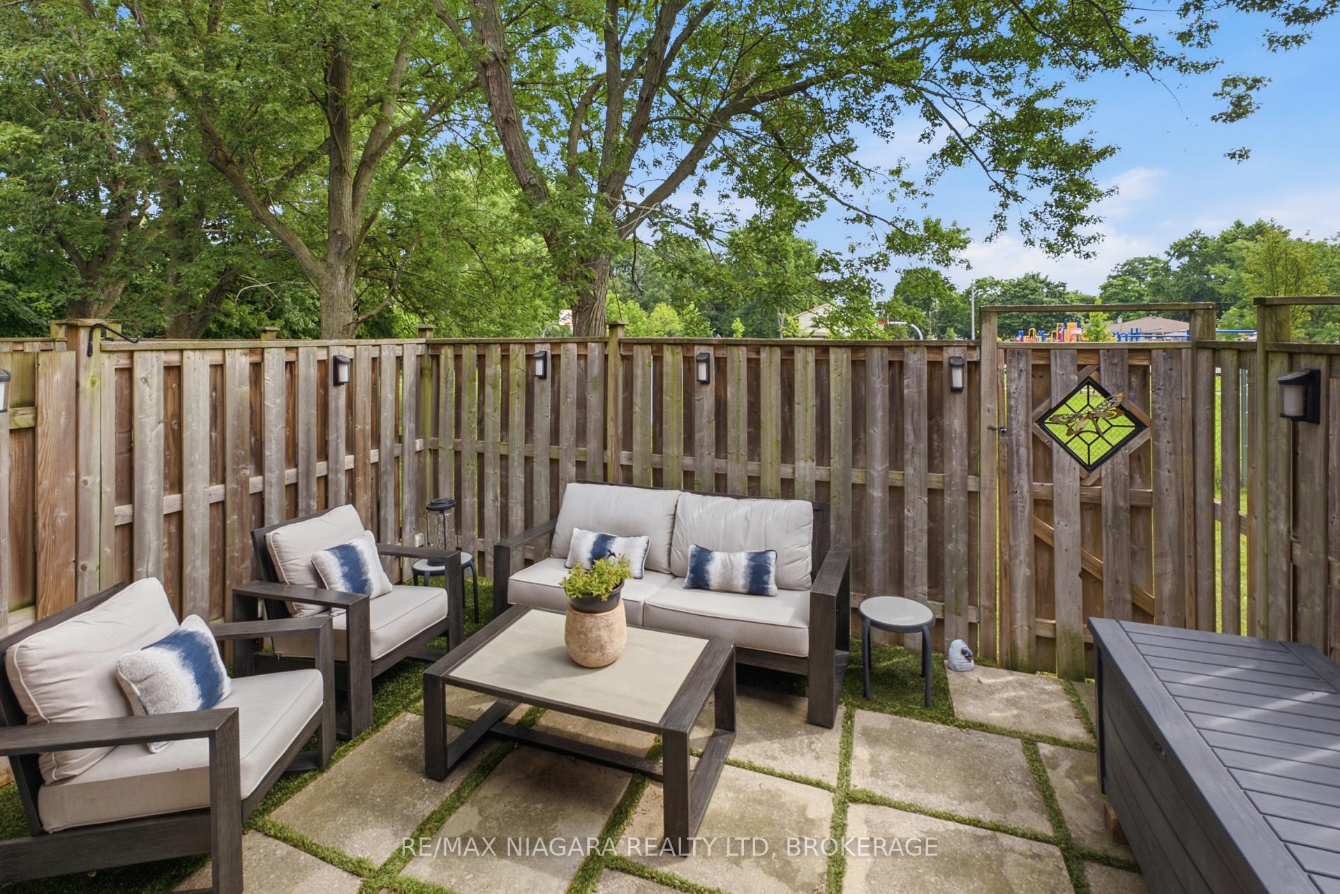 Photo 18 of Unit 35, 2 Weiden Street, St. Catharines, Bunting/Linwell — HOMEH