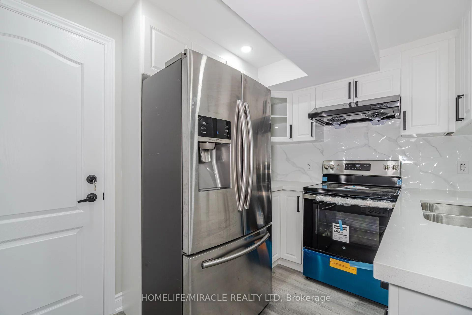Photo 6 of Unit 2, 15 Averill Road, Brampton, Northwest Brampton — HOMEH
