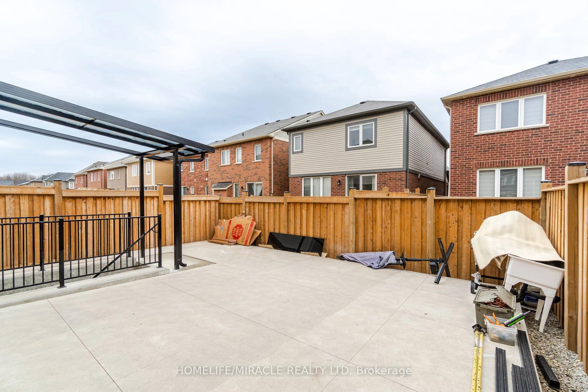 Photo 25 of Unit 2, 15 Averill Road, Brampton, Northwest Brampton — HOMEH