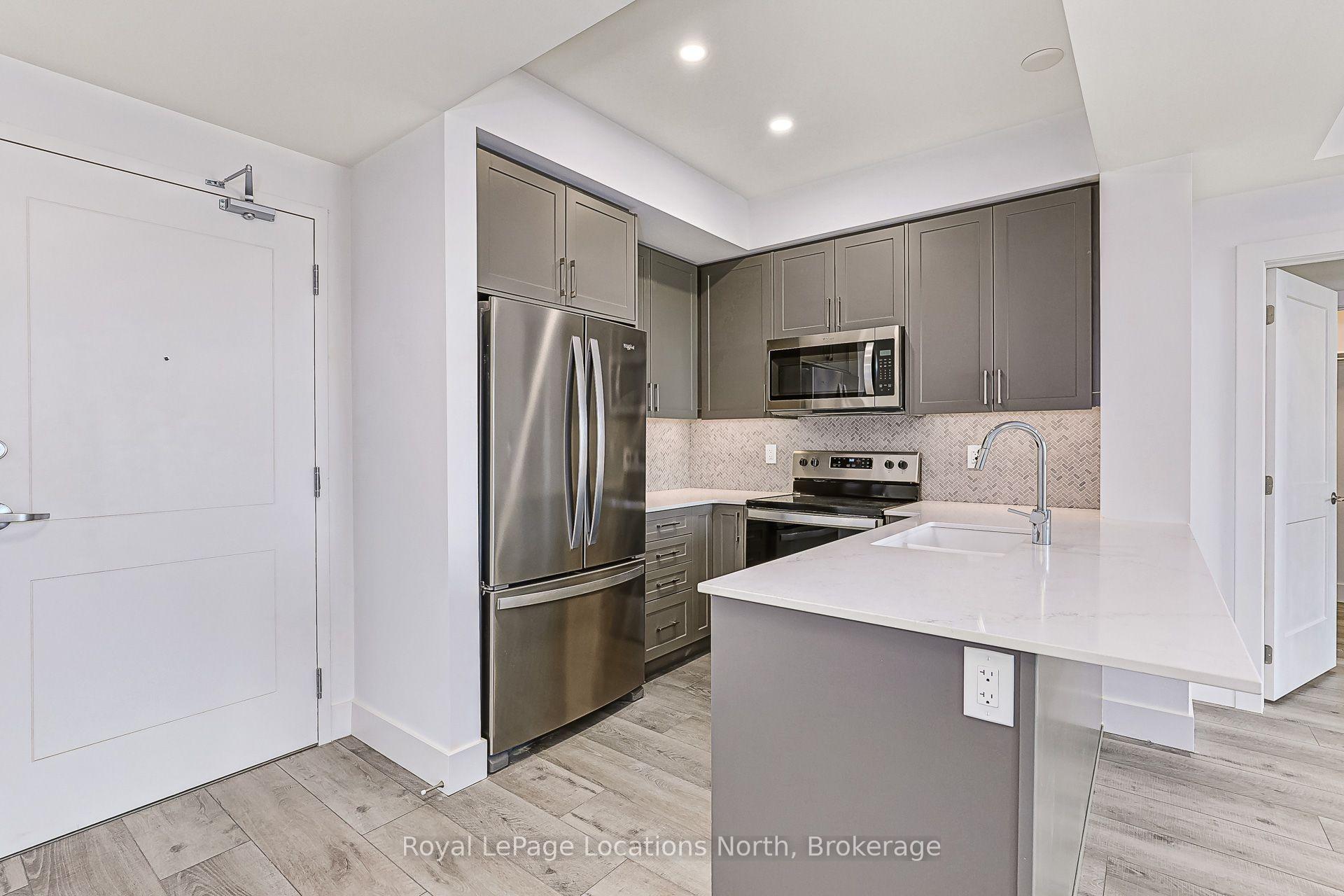 Photo 6 of Unit 422, 4 Kimberly Lane, Collingwood — HOMEH
