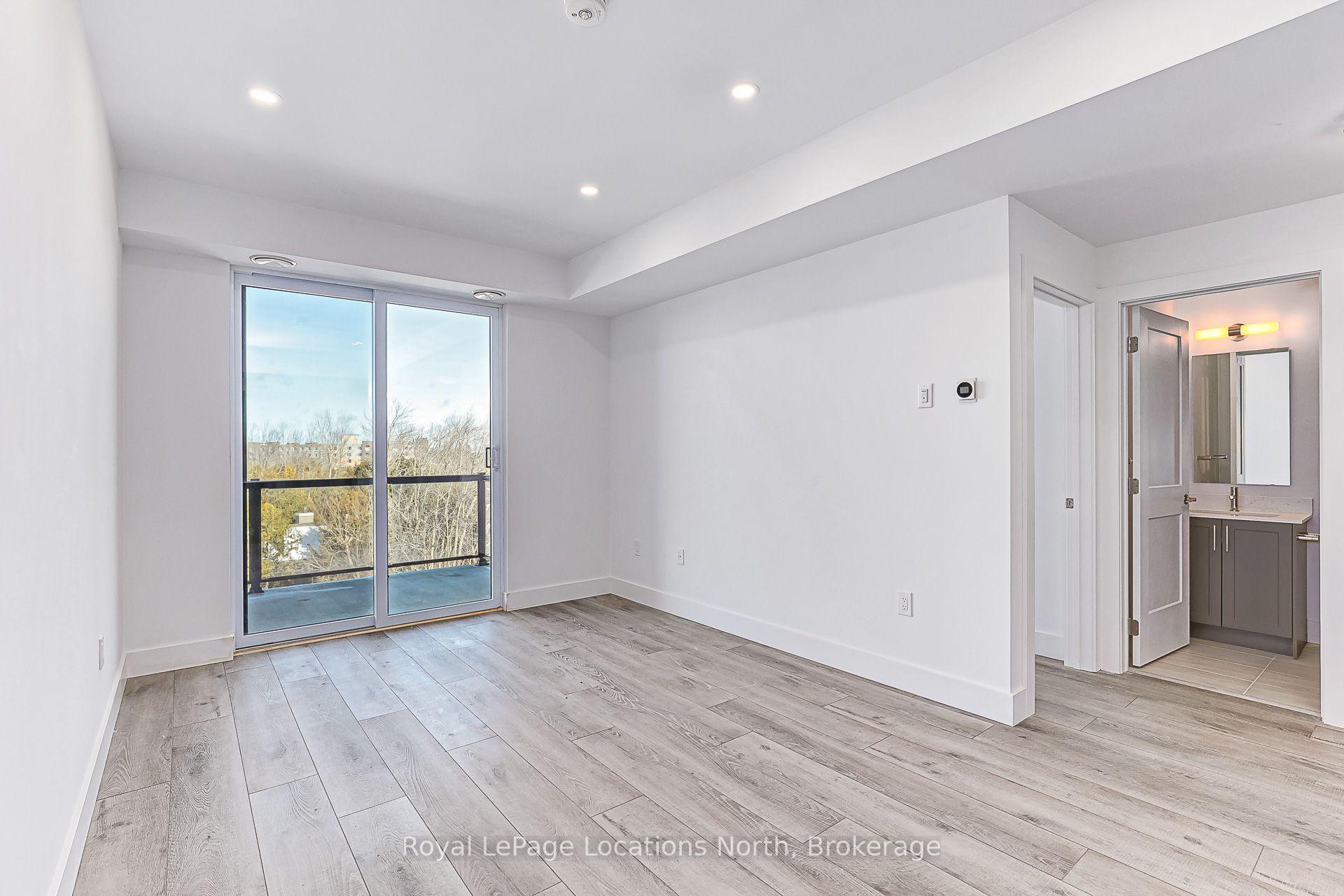 Photo 10 of Unit 422, 4 Kimberly Lane, Collingwood — HOMEH