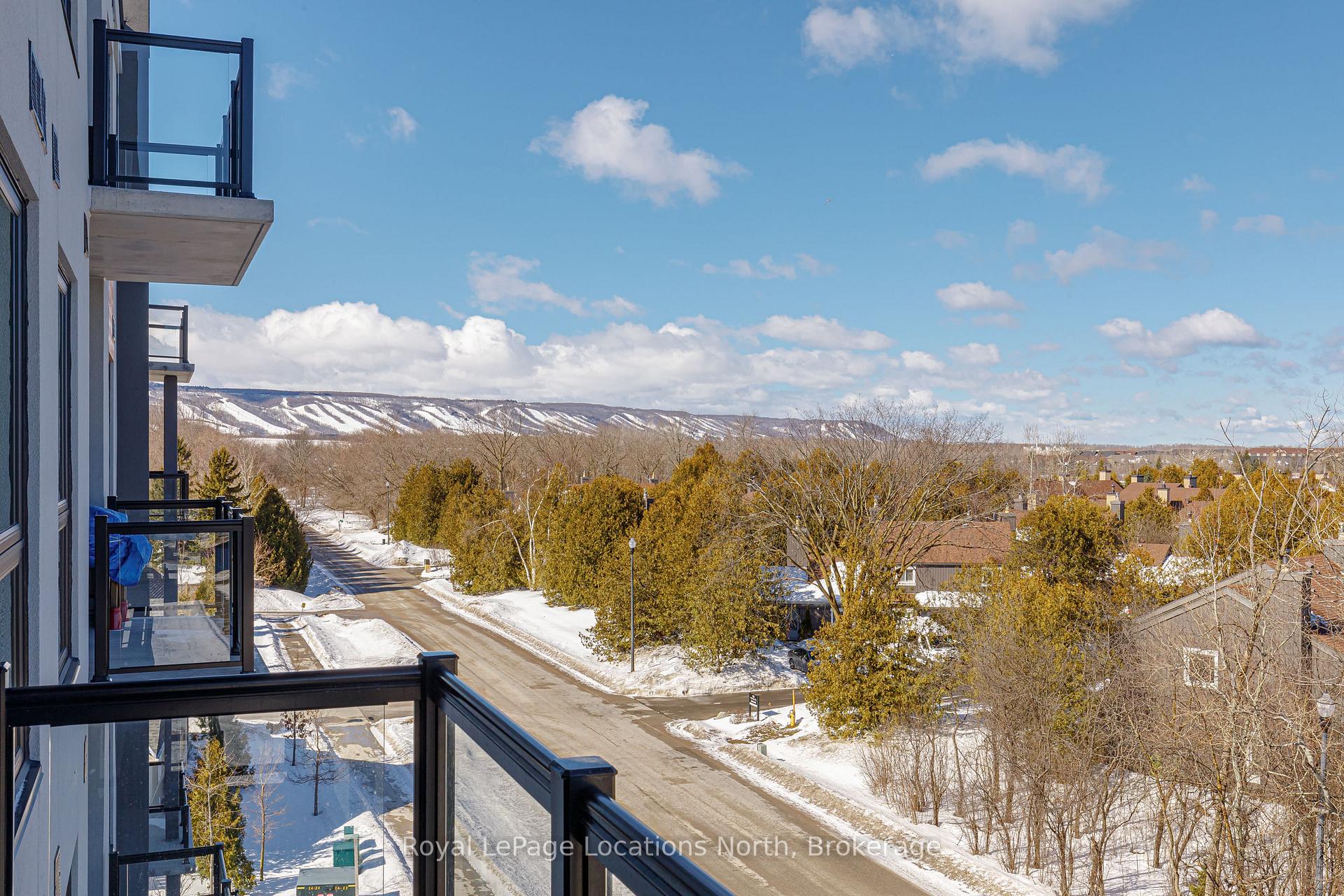 Photo 24 of Unit 422, 4 Kimberly Lane, Collingwood — HOMEH