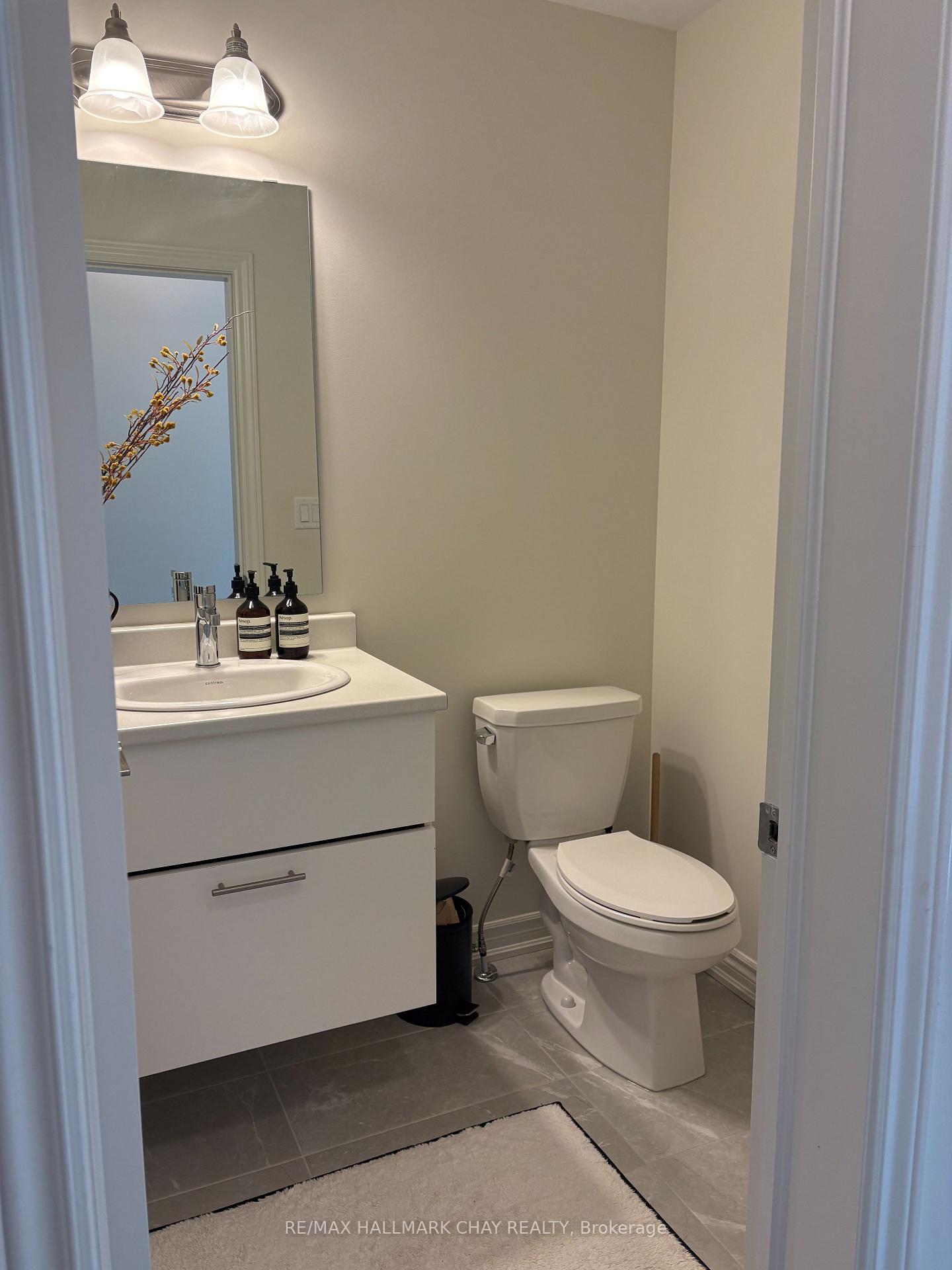 Photo 4 of 171 Shepherd Drive, Barrie, Rural Barrie Southeast — HOMEH