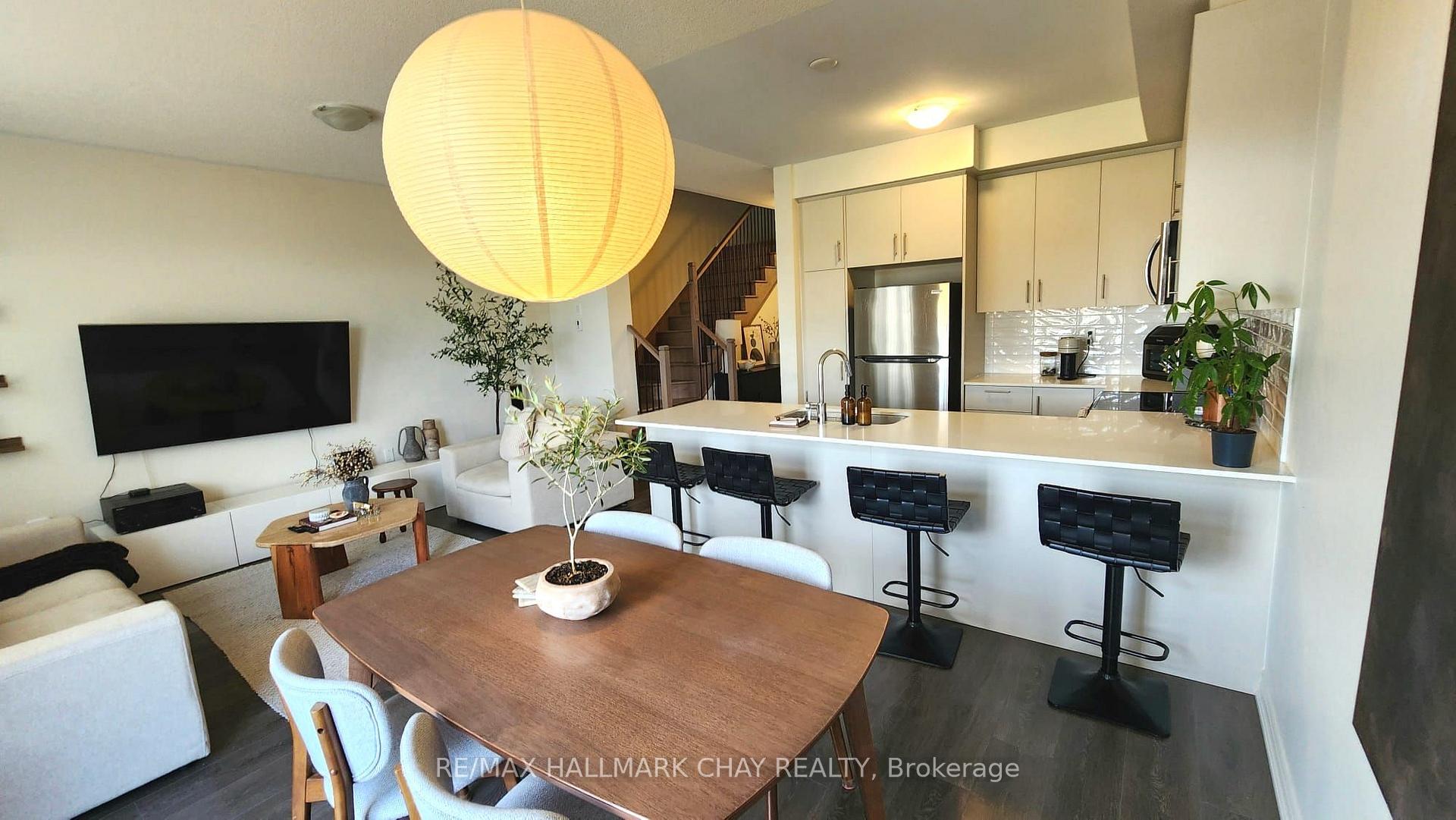 Photo 9 of 171 Shepherd Drive, Barrie, Rural Barrie Southeast — HOMEH