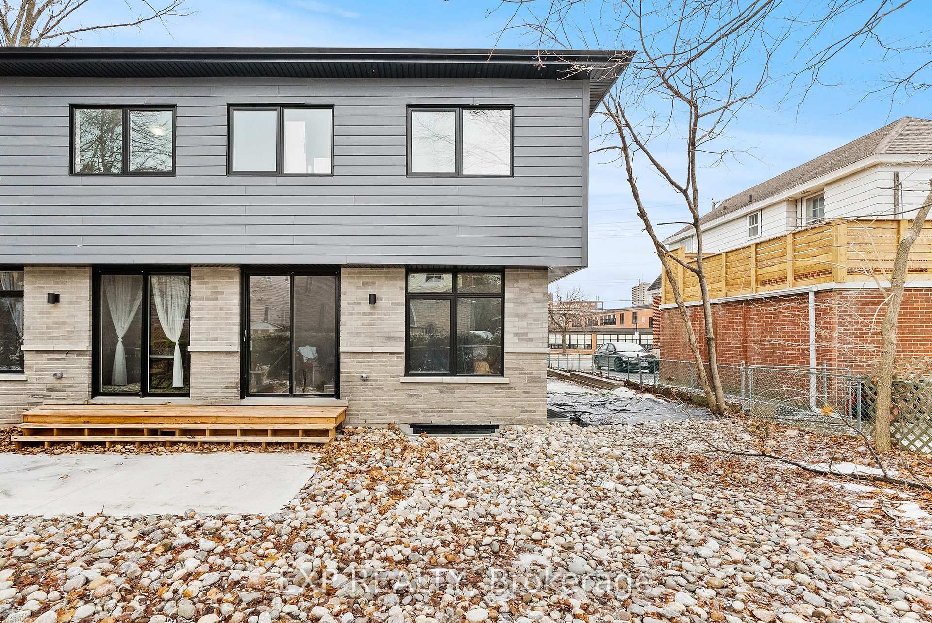 Photo 3 of 236 Woodroffe Avenue, Ottawa, Woodroffe — HOMEH