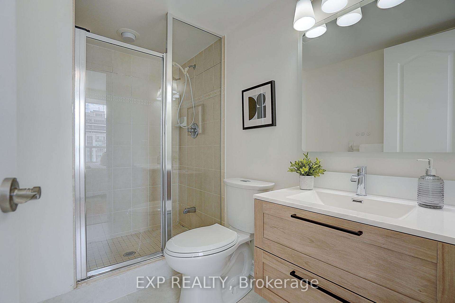 Photo 24 of Unit 1404, 60 Disera Drive, Vaughan, Beverley Glen — HOMEH