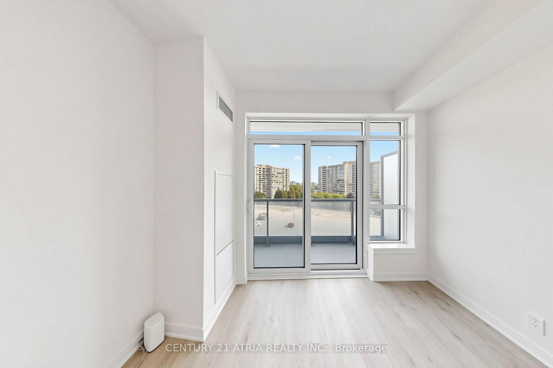 Photo 14 of Unit 508, 30 Upper Mall Way, Vaughan, Brownridge — HOMEH