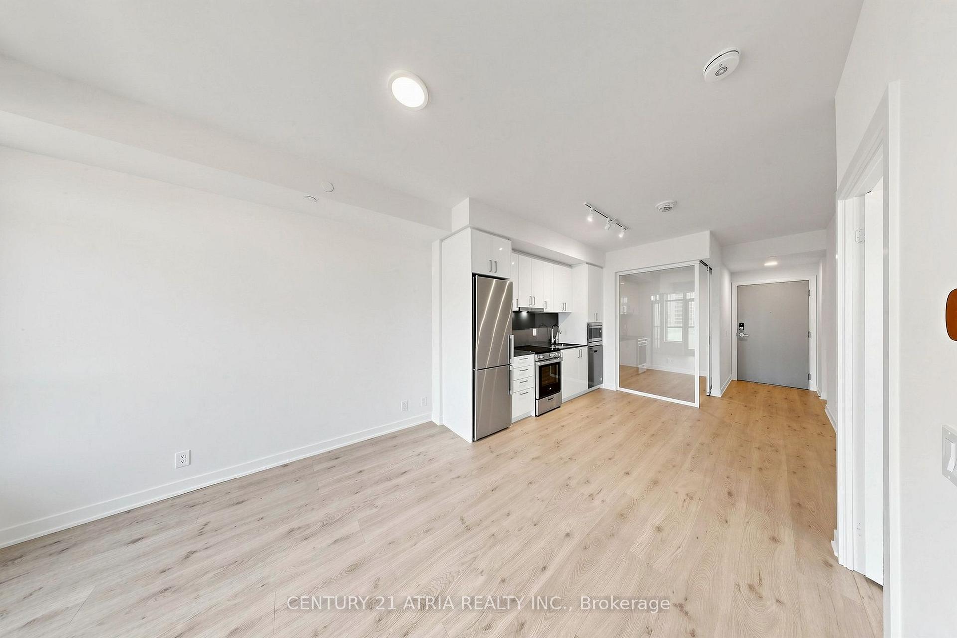 Photo 15 of Unit 508, 30 Upper Mall Way, Vaughan, Brownridge — HOMEH