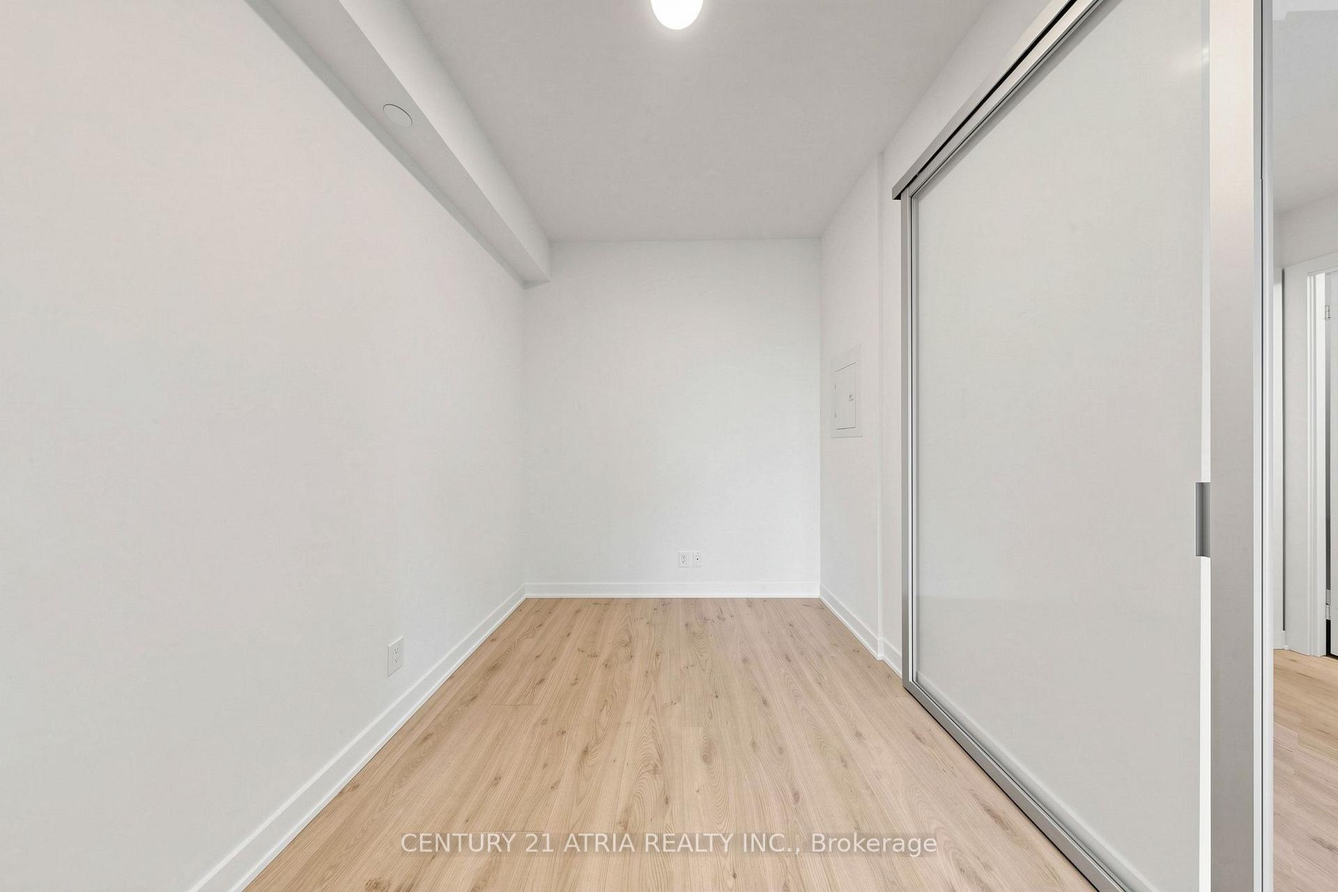 Photo 22 of Unit 508, 30 Upper Mall Way, Vaughan, Brownridge — HOMEH
