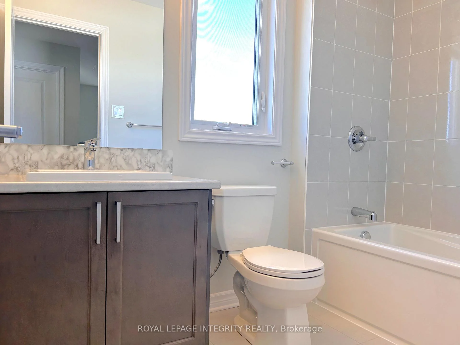 Photo 35 of 101 Lumen Place, Ottawa, Chapel Hill South - Orleans Village — HOMEH